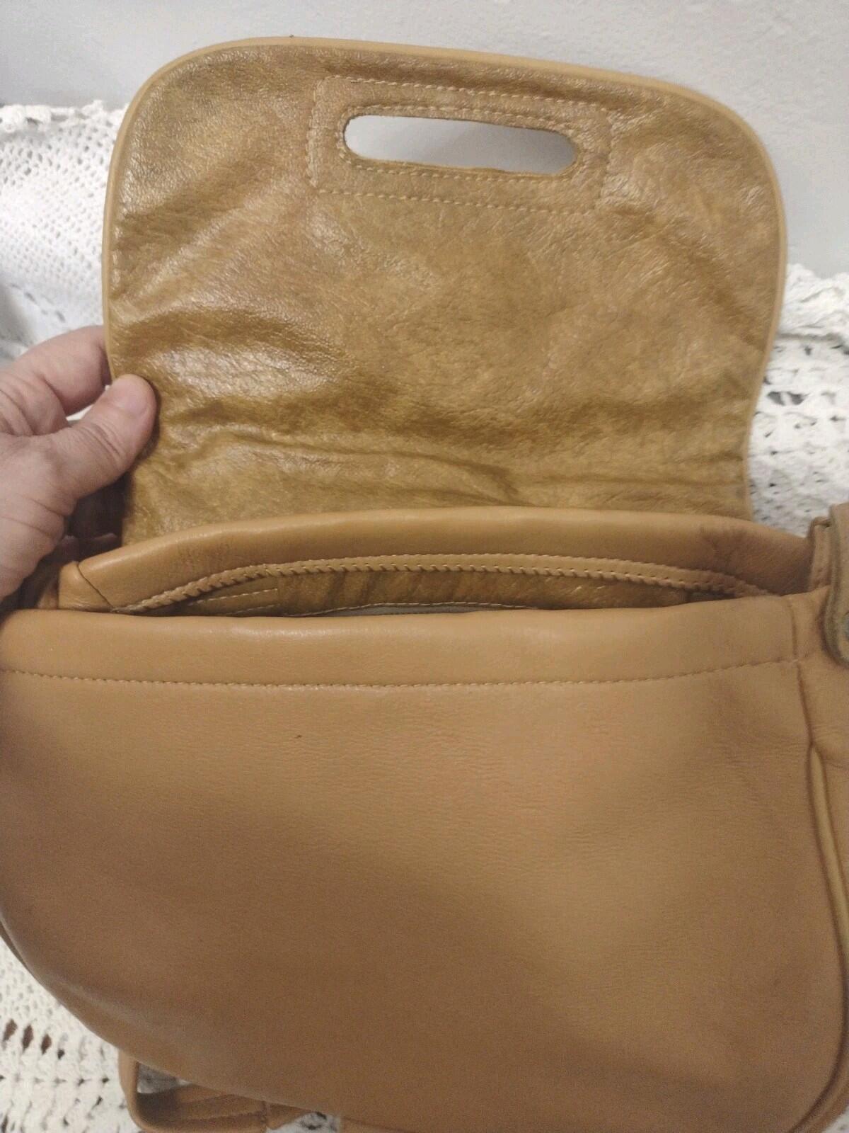 Vintage 70s DeerWear Genuine Deerskin Leather Shoulder Bag USA 11x8x4 Camel
