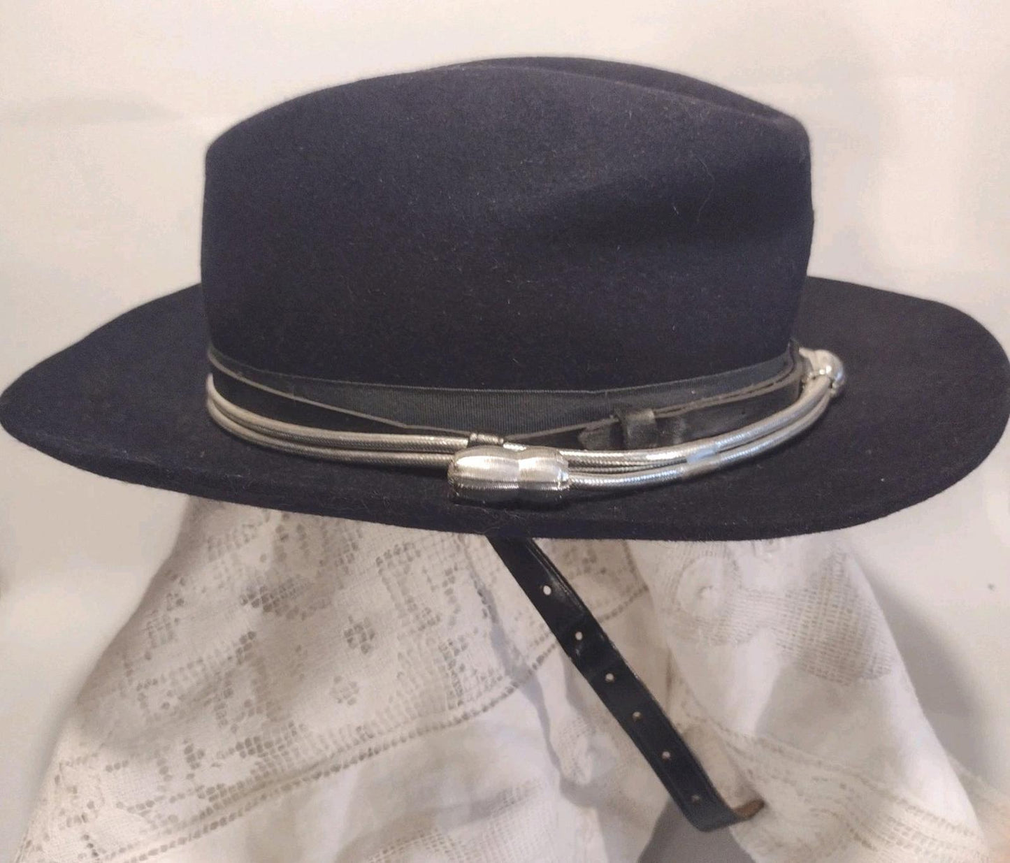 Rare Vintage Stetson 3XXX Beaver Hat Long Oval 7 Layered Band Chin Strap