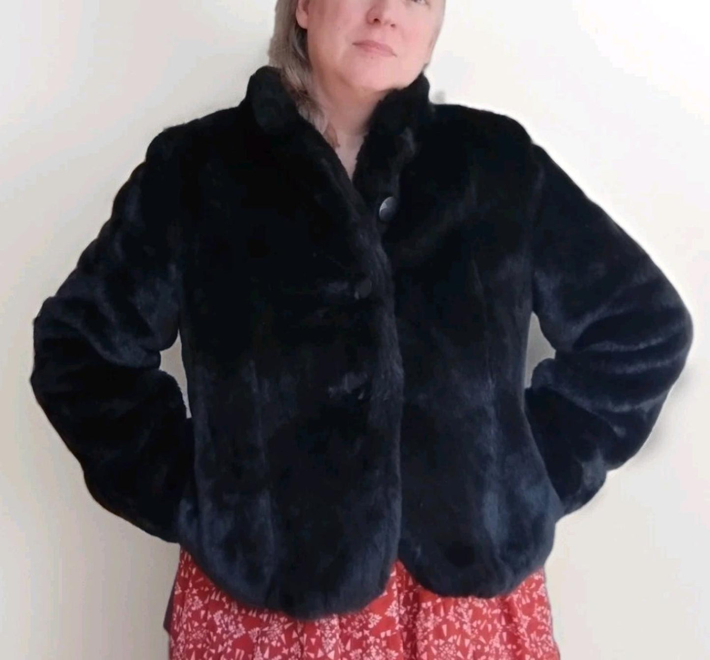 New i.e. Vintage Style Faux Mink Black Short Coat Sz L MSRP $143