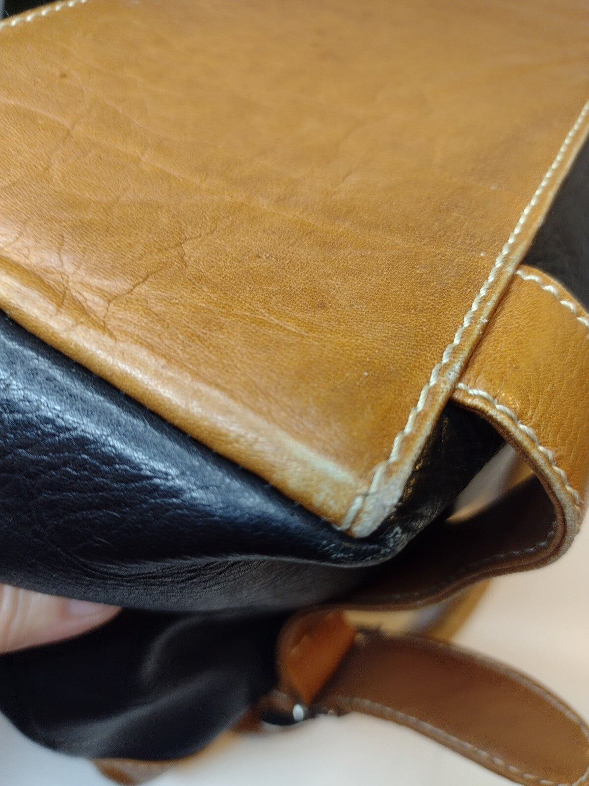 Genuine Leather Shoulder Tote Bag Black Tan Y2K Buckle Satchel Work Office Purse