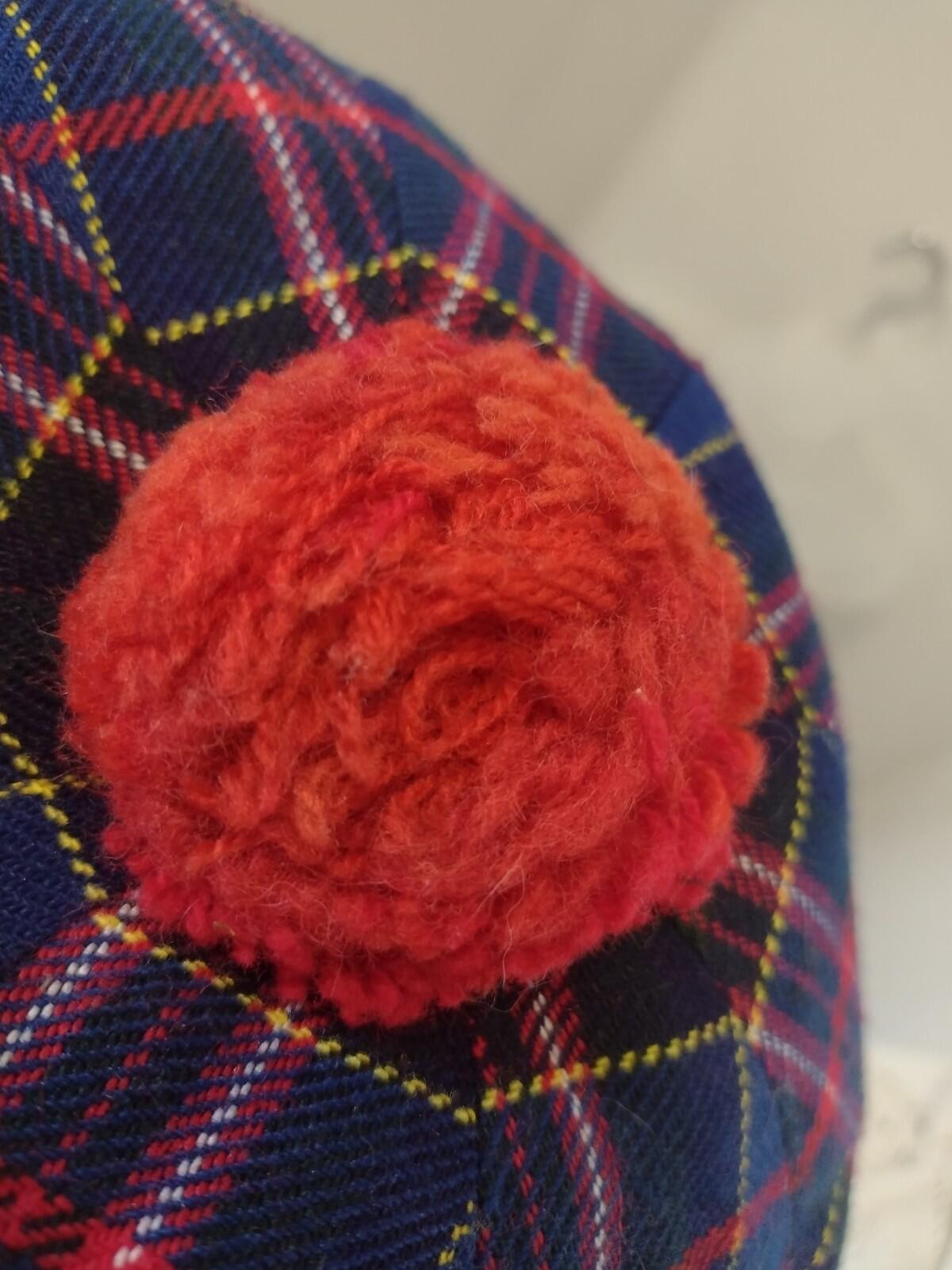 Vintage 50s Shandon Headwear Tartan Wool Tam Balmoral Hat Red Toorie 7 1/4 59