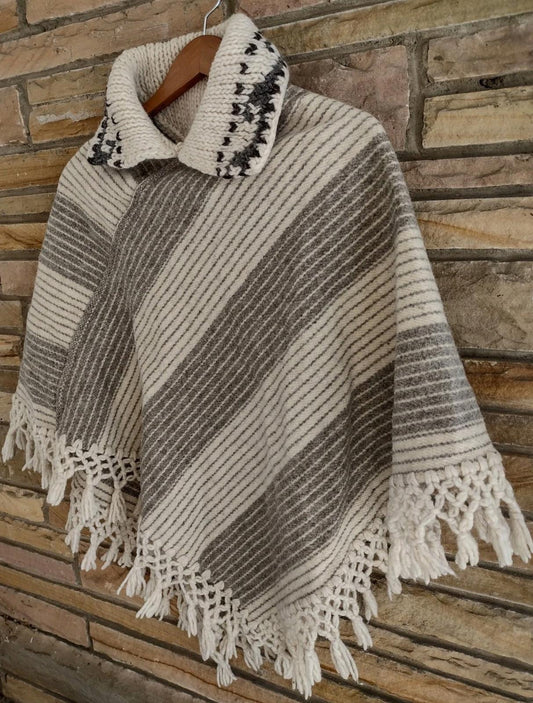 Vintage 70s Wool Poncho Gray Cream Tweed Woven Body Knit Trim Fringe Cape
