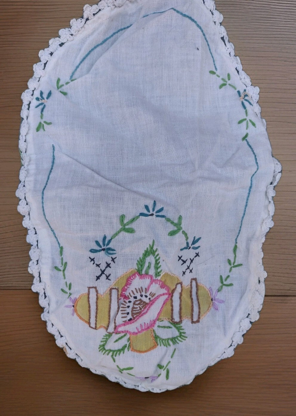 VTG 40s Pillowcases Floral Cross Stitch Embroidered Handmade Lace Doily Cottage