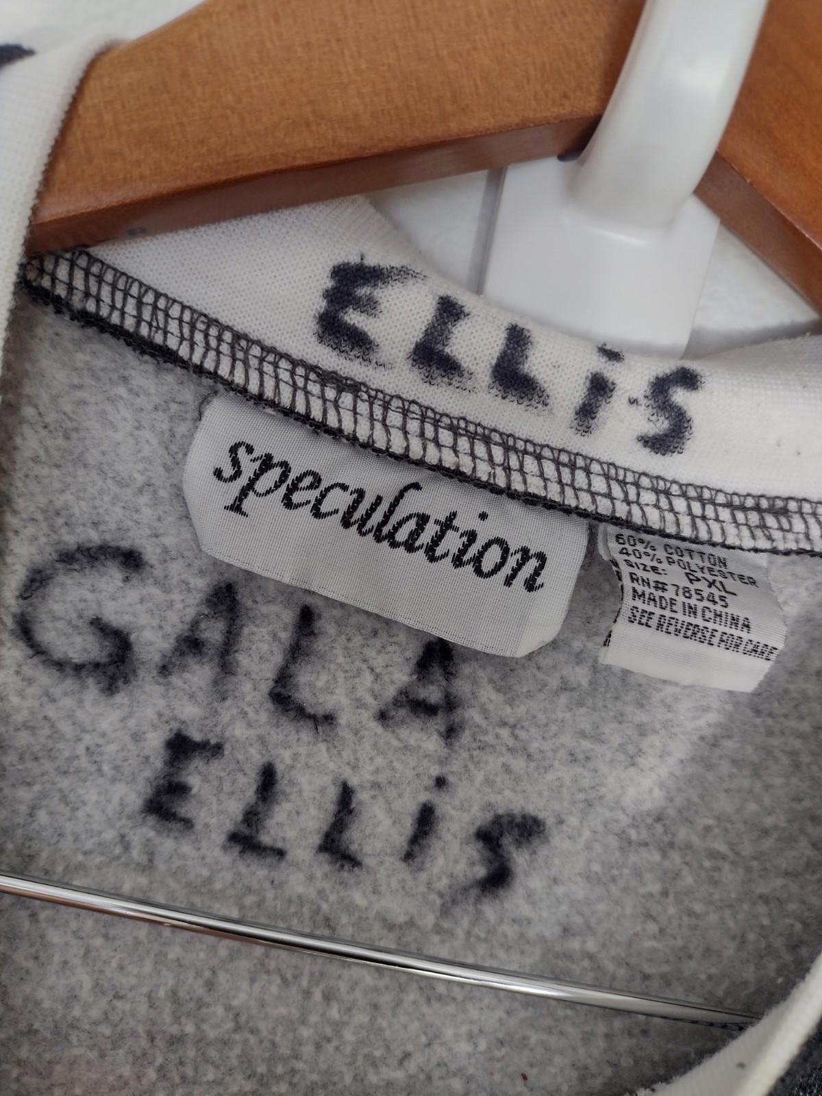 Vintage Speculation Sweatshirt PXL Embroidered Butterflies Leaves Scrolls Gray