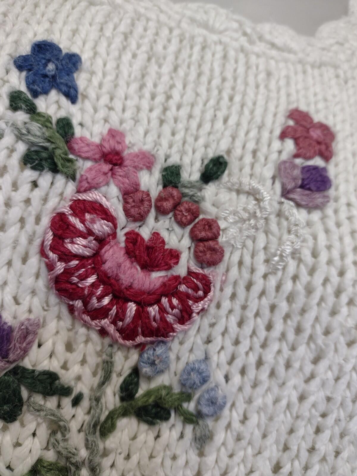 Vintage 80s Bobbie Brooks Hand Knit Floral Ramie Sweater L Korea Scallop Hem