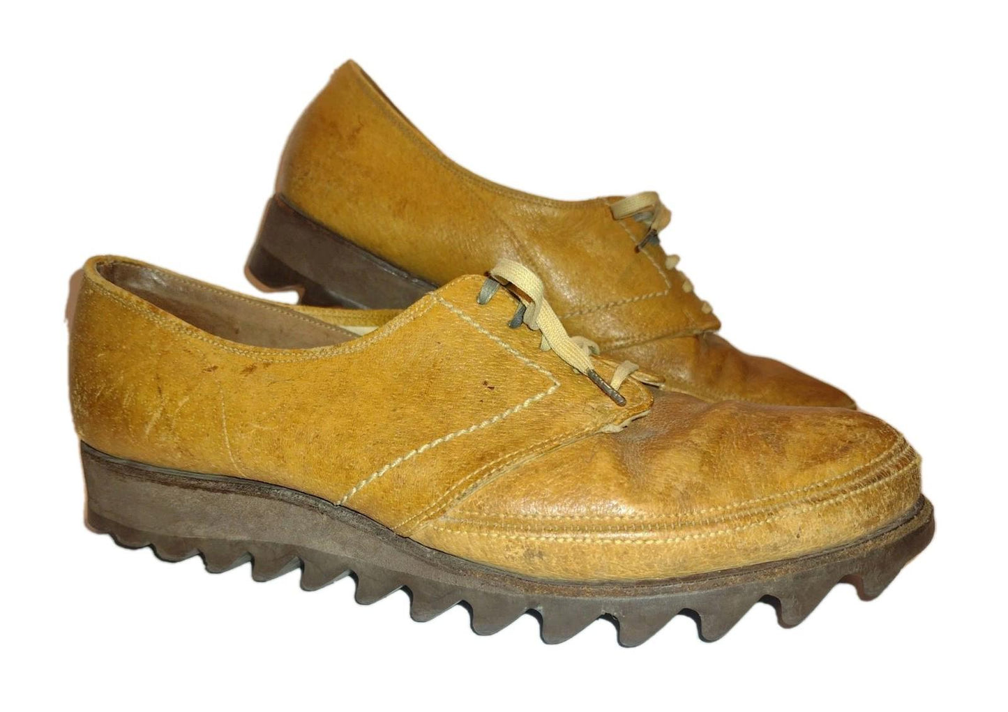 Vintage 60s Women’s Brown Leather Shoes Zigzag Sole Lace Up 10” Sz 7.5