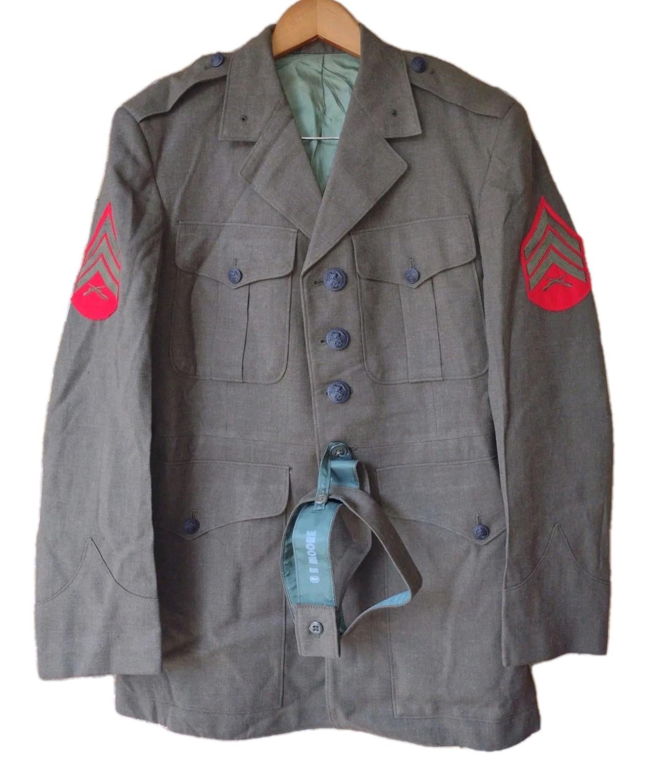 1967 USMC Pristine Wool Service Coat Sgt Rank Vietnam Era Named G.E. Moore Sz 36