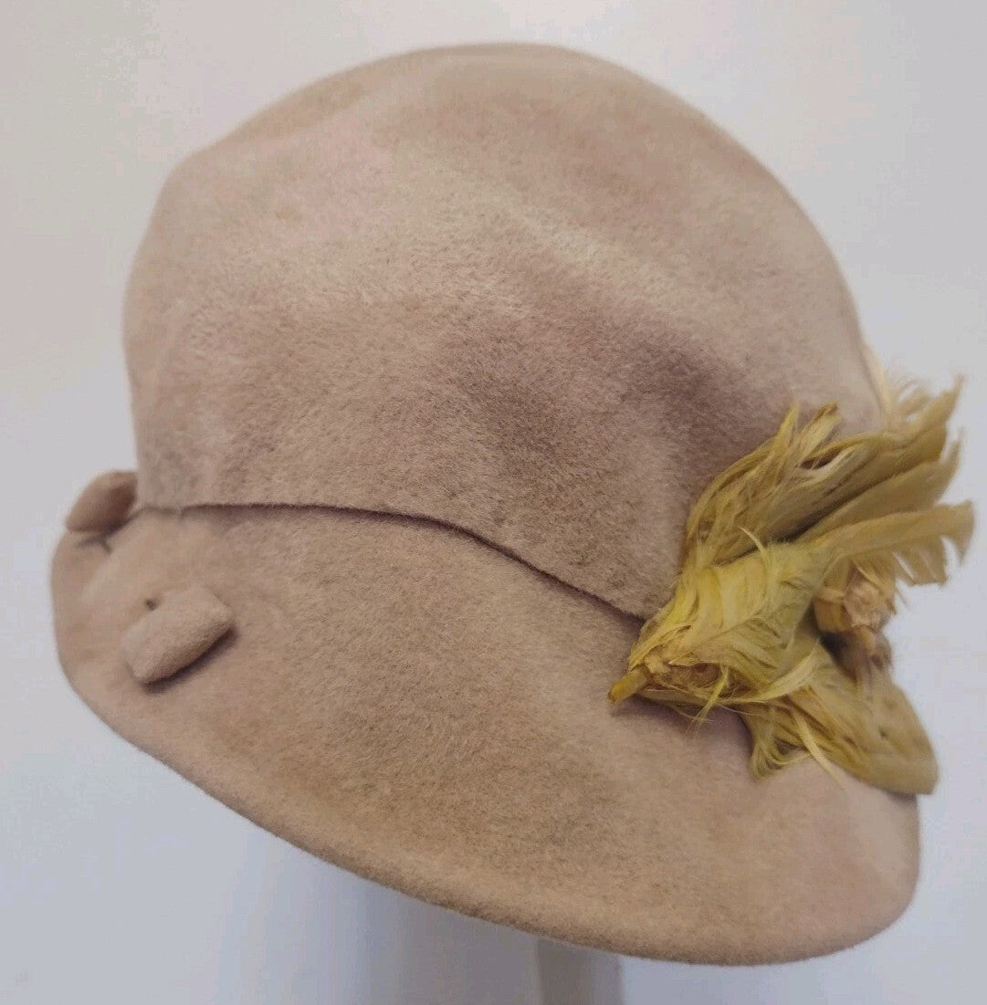 Vintage 1920s 1930s Custom Cloche Hat Velour Felt Feather Art Deco Flapper