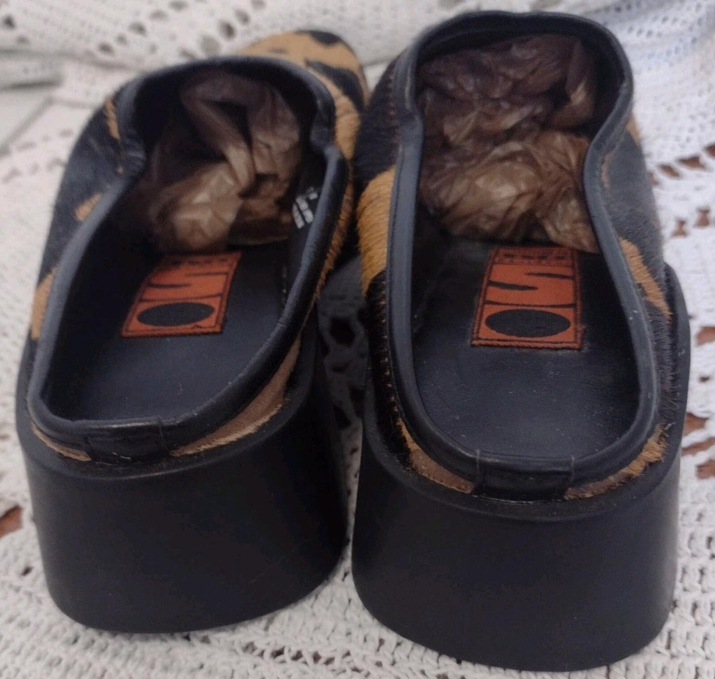 Retired VTG OS By Artifacts Pony Hair Brown Black Clogs Rubber Sole Sz 7