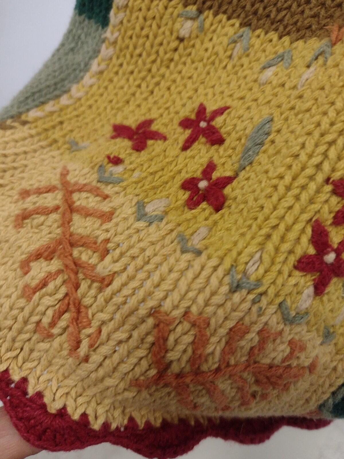 Vintage Reed Hunter Patchwork Floral Grandma Sweater M Hong Kong Hand Knit