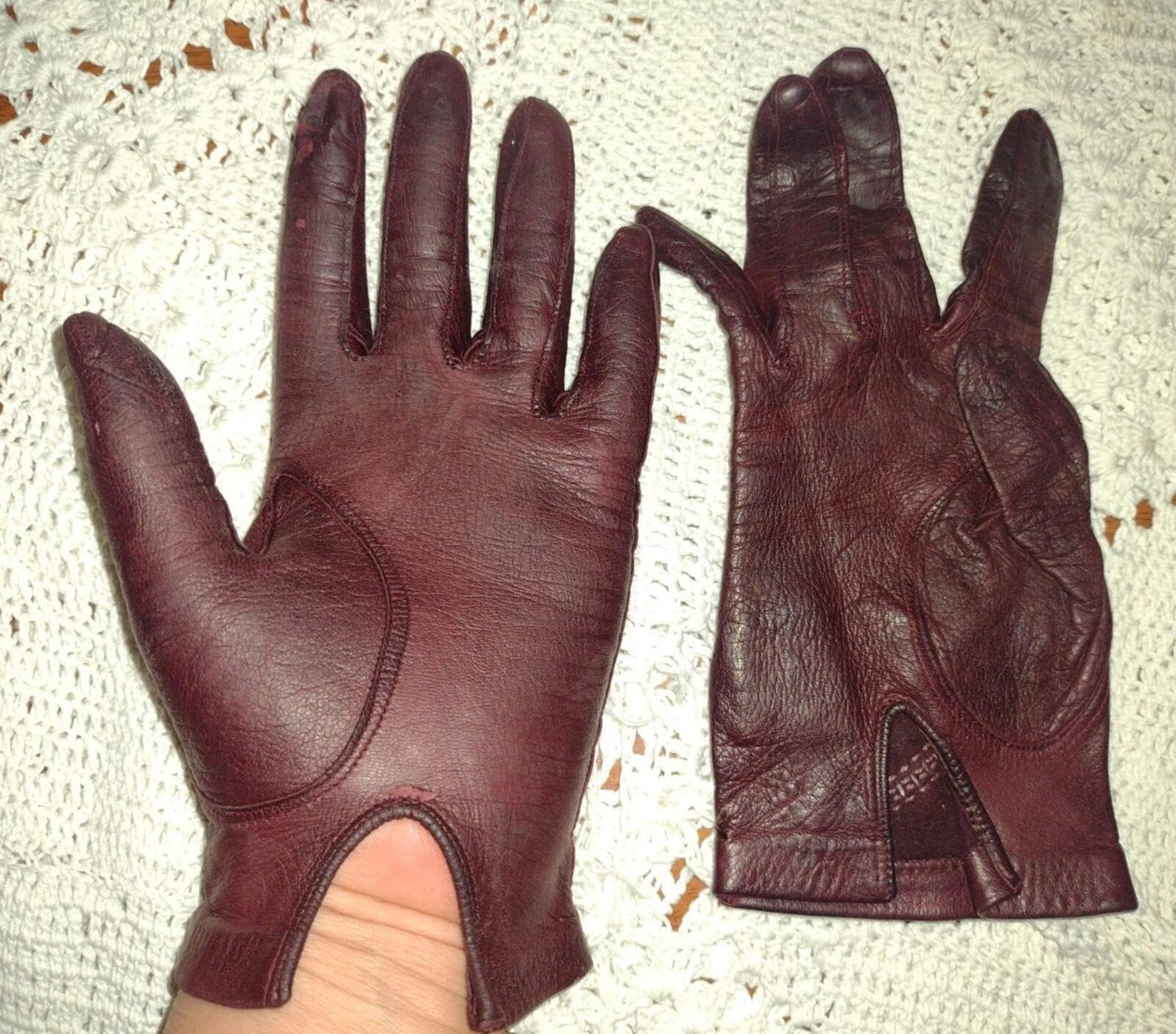 Women’s VVTG & Contemporary Gloves Lot 6 prs Leather Wool Nylon M/L Mixed Brand