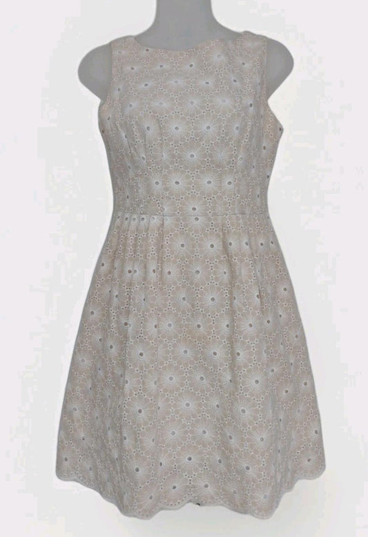 White Eyelet Lace Dress Beige Lined Retro Fit & Flare Sleeveless No Tags 2000s