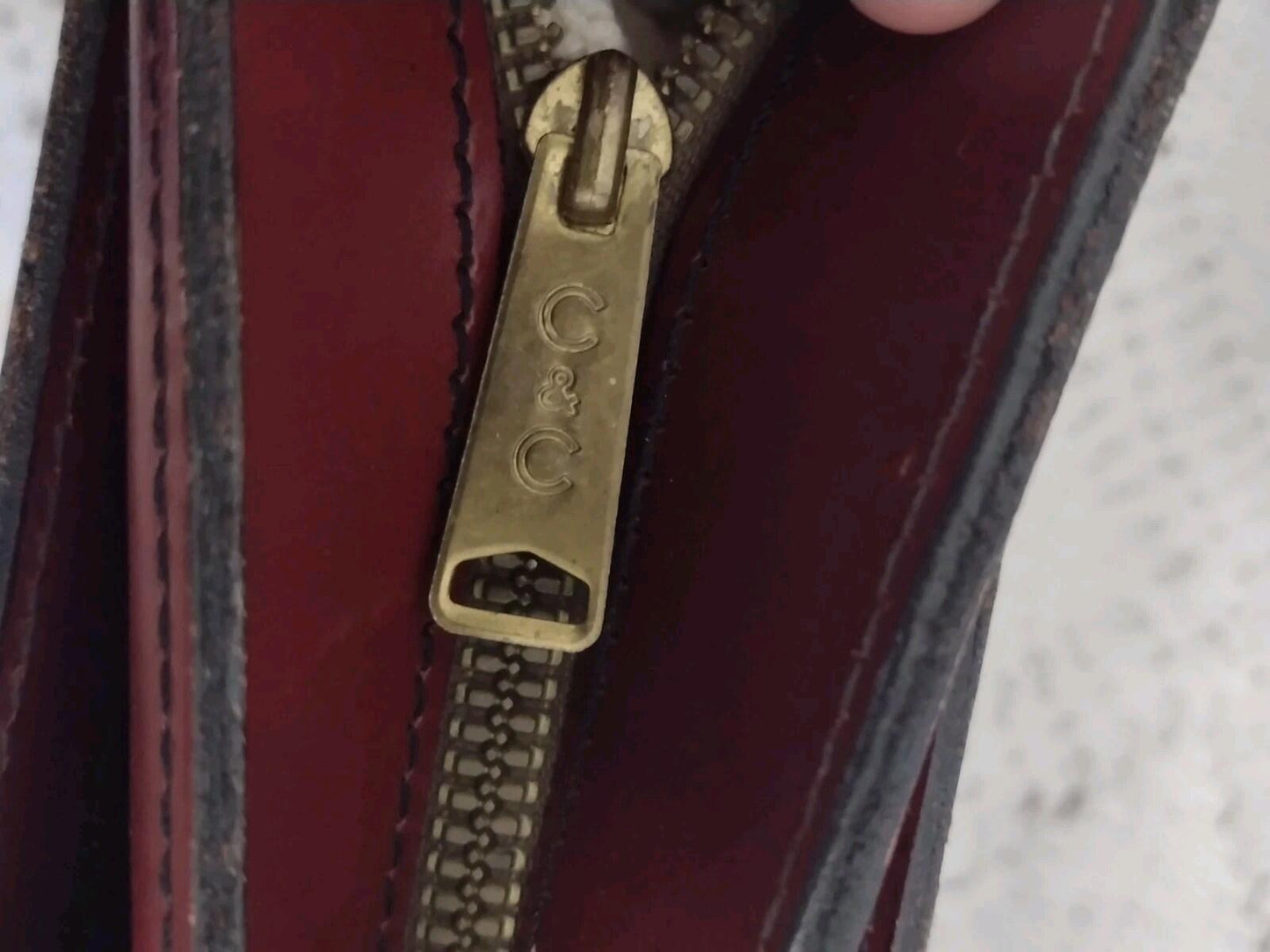 Vintage 70s Oxblood Leather Briefcase 17x11x3 Brass C&C Zip Slide Handles