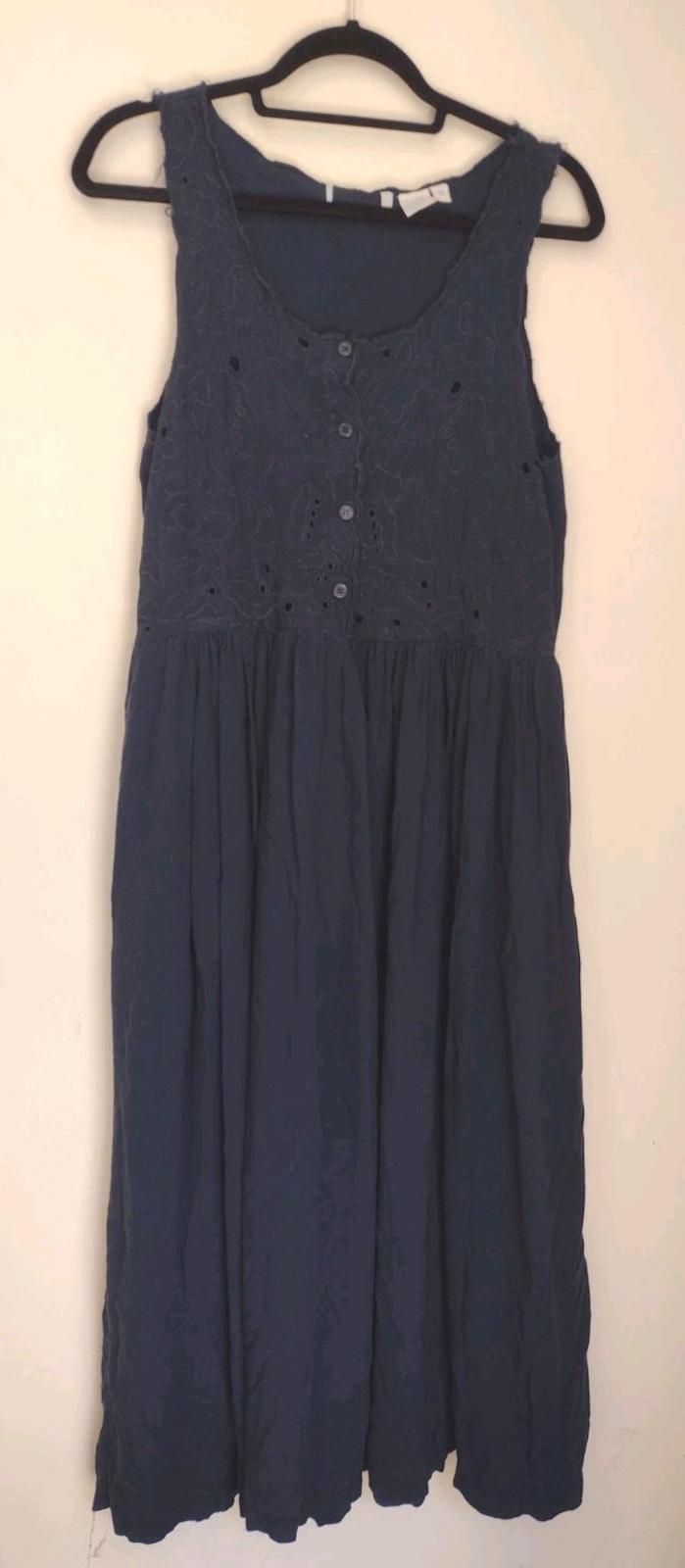 Vintage Fit & Flair Navy Dress Pockets Rayon Navy Blue Embroidered Eyelet Sz 10