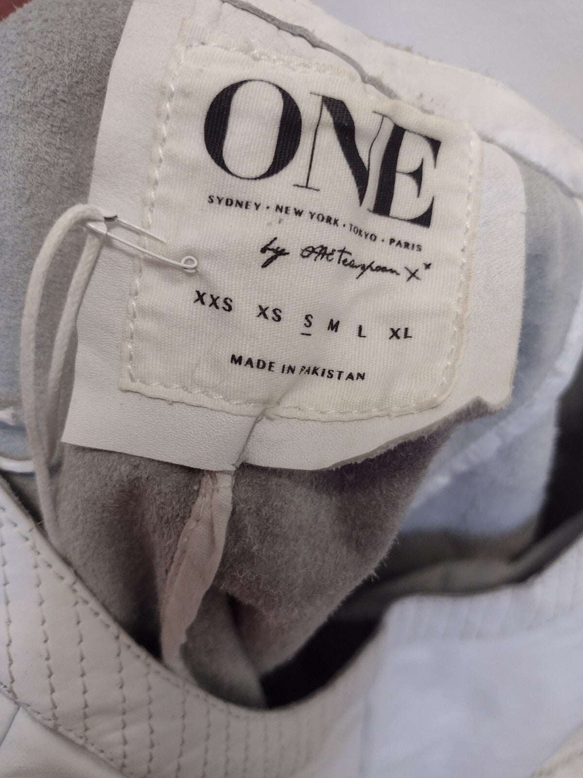 One Teaspoon White Leather Pullover Top Cropped Streetwear