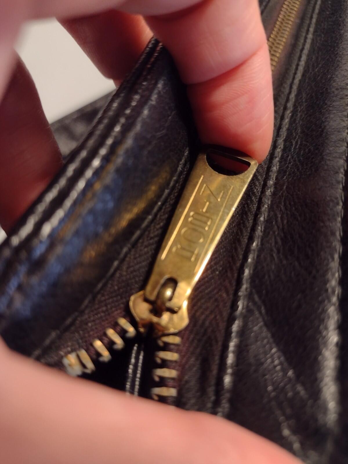 Vintage 60s Theodor Black Leather Shoulder Bag With Foldout Organizer