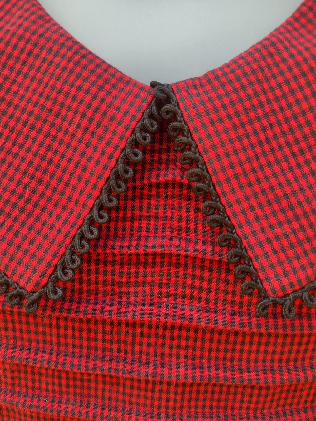 Vintage 70s Gracie Square Geo Print Double Knit Dress XL Tie Neck USA