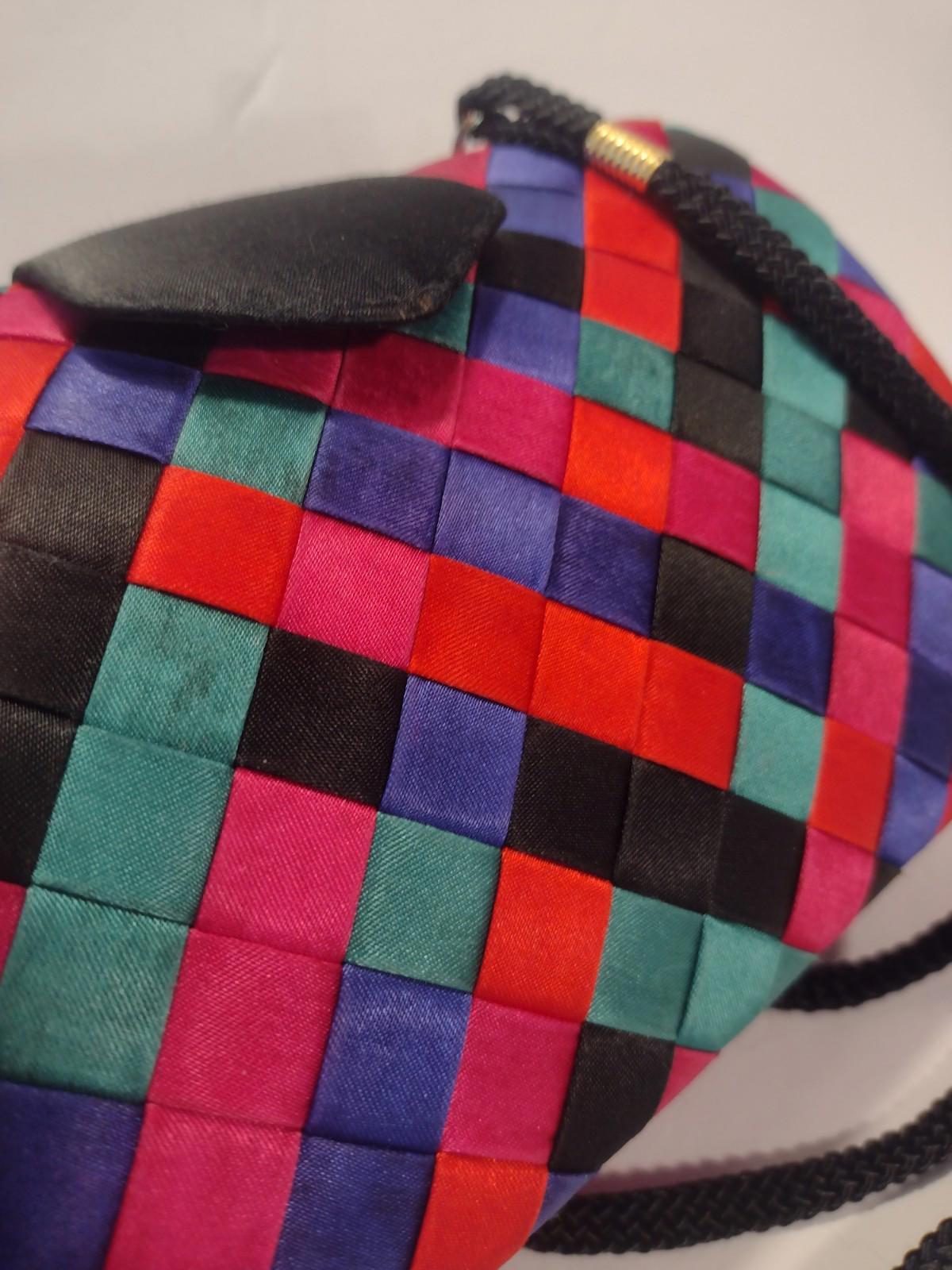 VTG VANESSA Woven Ribbon Hard Shell Clutch Shoulder Bag Multicolor Satin Lined