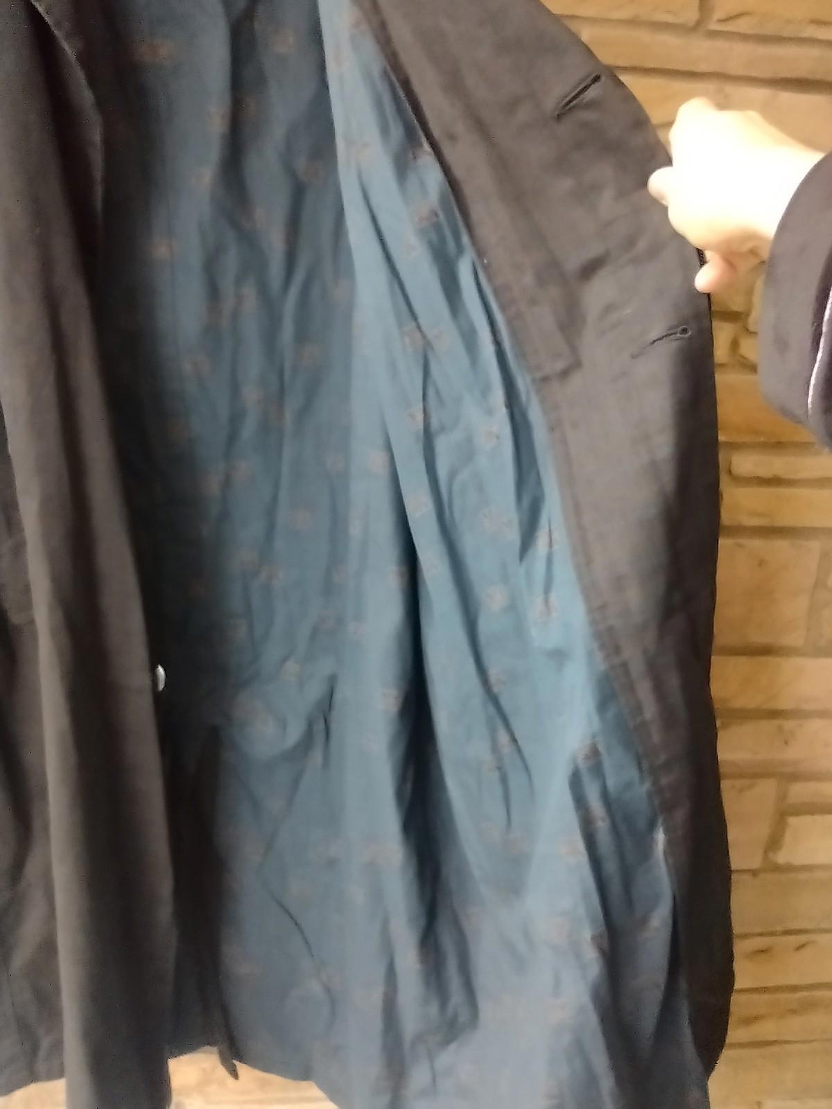 Vintage Men's Trench Coat Plaid Heraldic Lining Size 42L