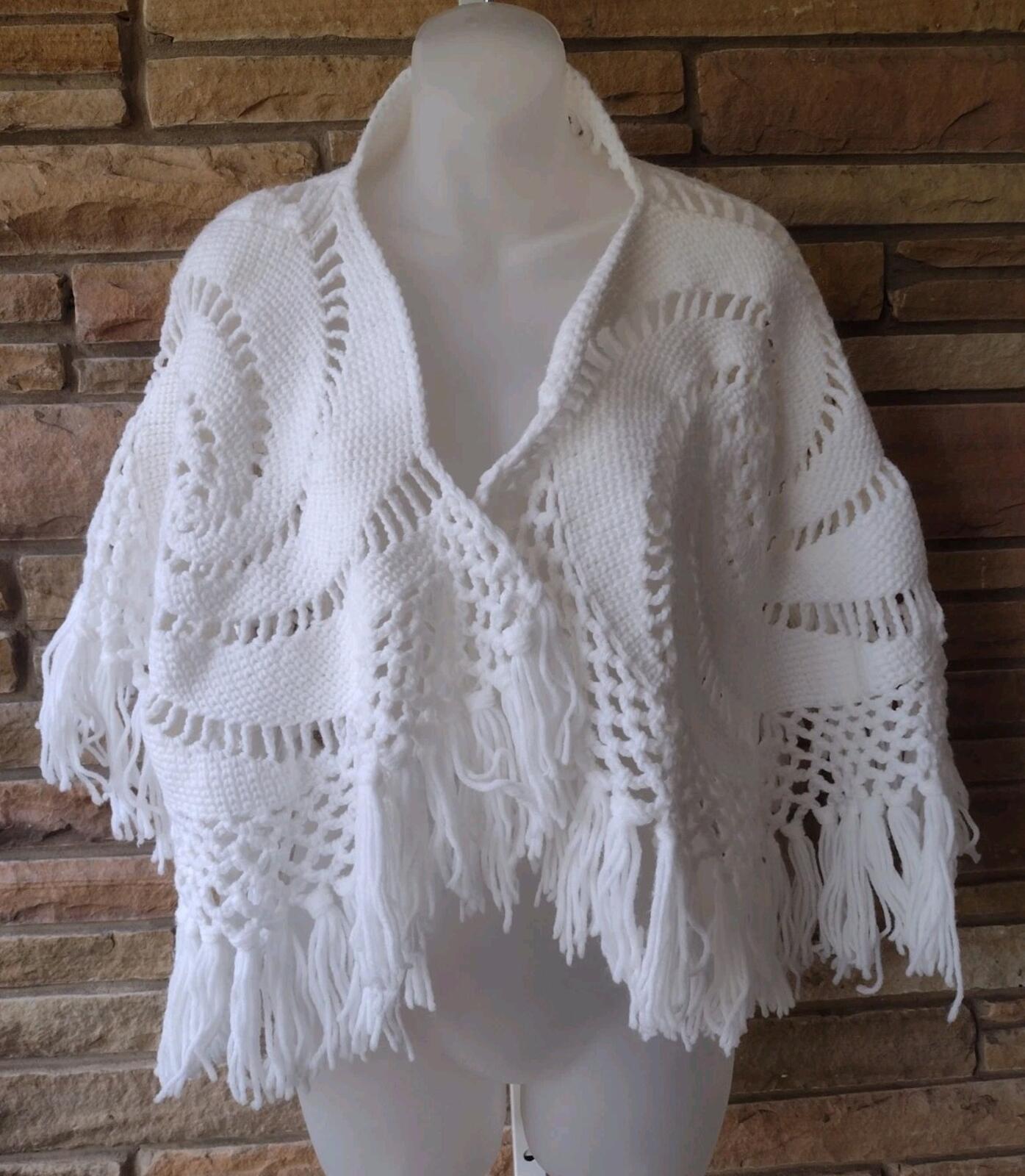 Vintage 70s Crochet Swirl Fringe Shawl Boho Festival Openwork Wrap White Acrylic