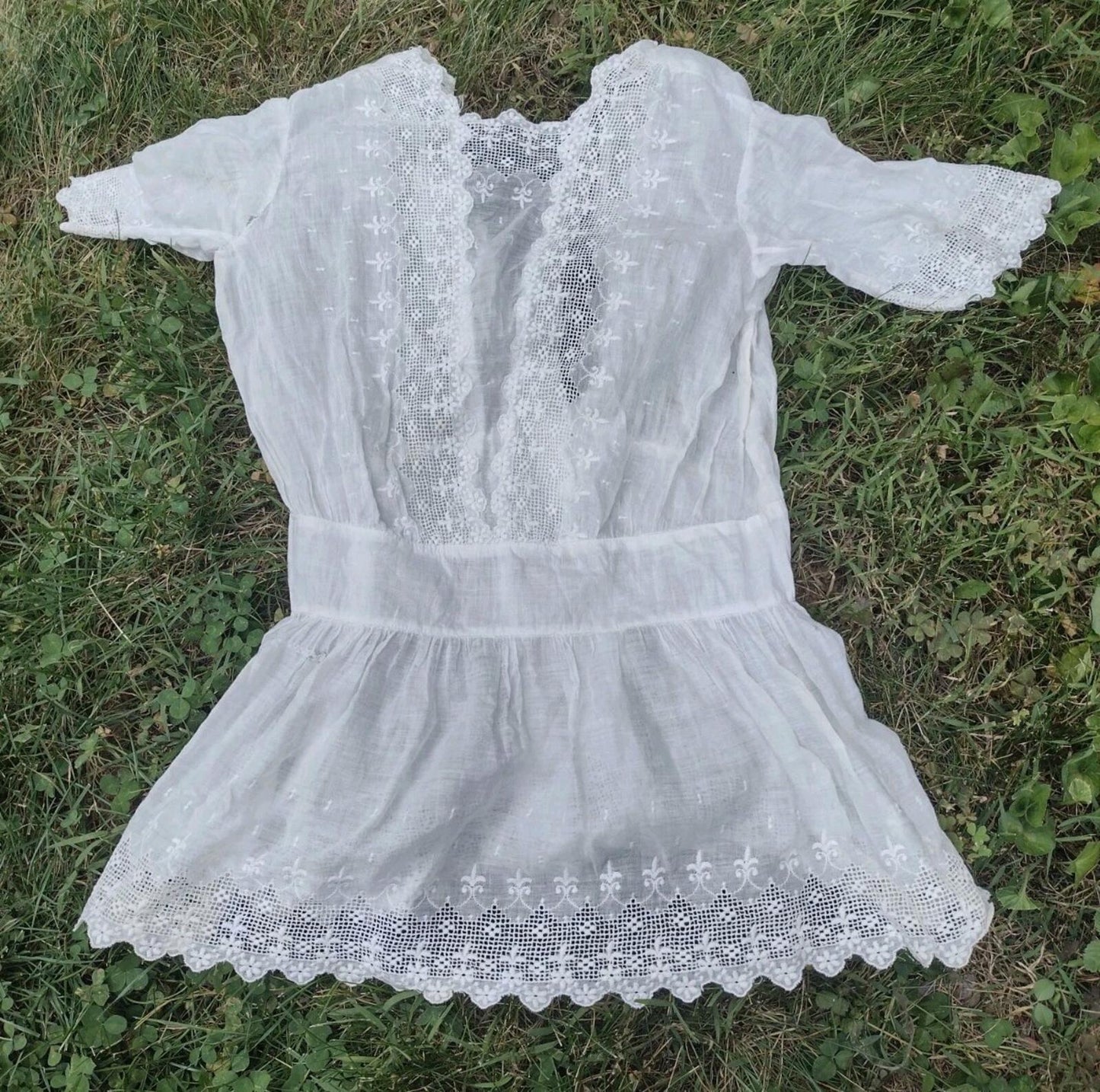 Set Of 2 Antique Estate Handmade Girls Dresses Edwardian Cotton & Taffeta Lace