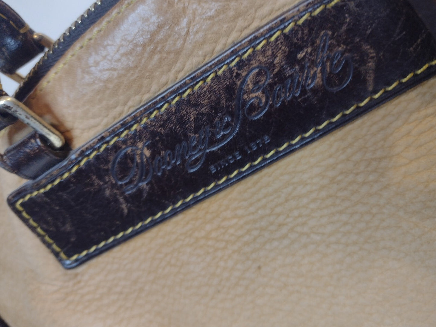Dooney & Bourke Florentine Vachetta Leather Satchel Crossbody Bag Cream Brown
