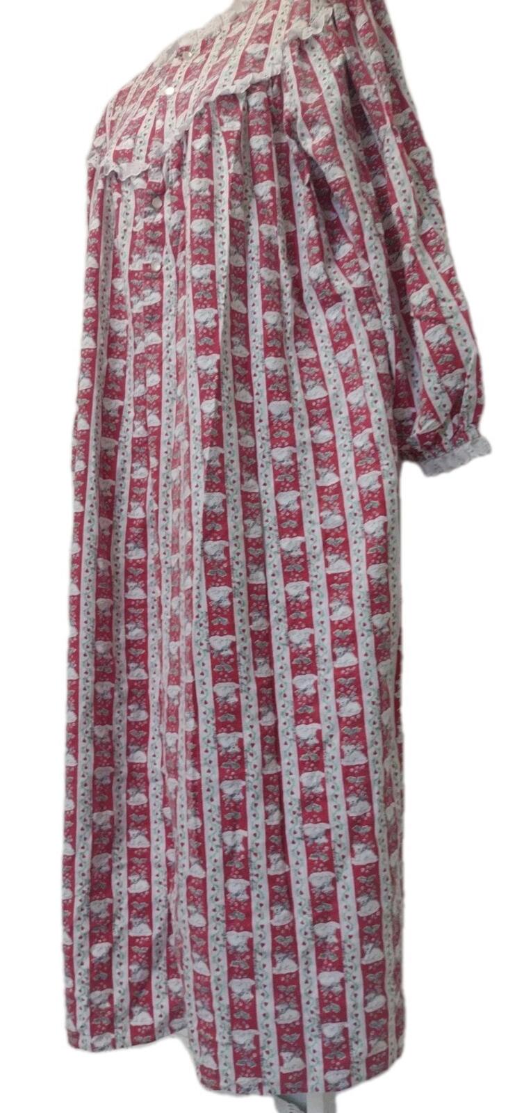 Vintage 80s Cotton Nightgown L Polar Bear Holly Print Lace Ruffle Long Sleeve