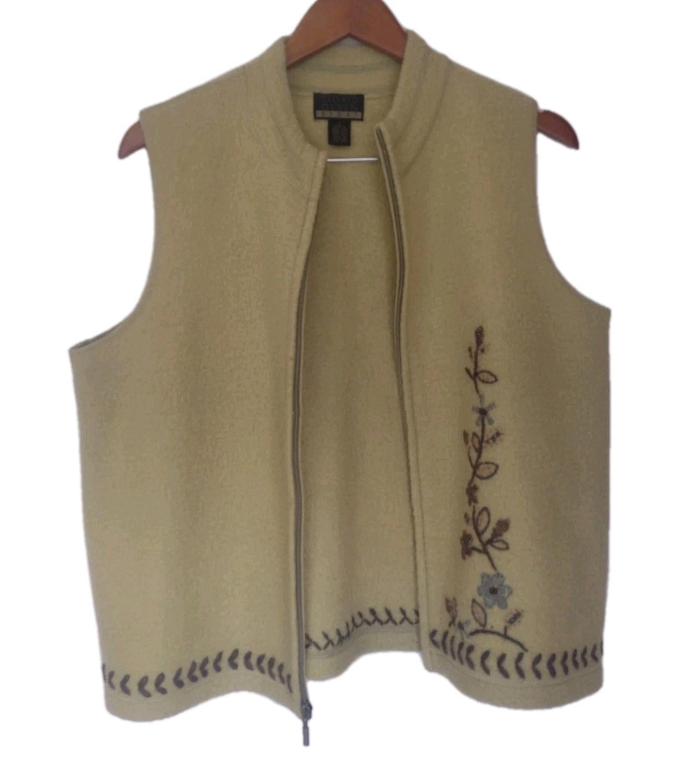 Sigrid Olsen Sport Women's XS Lime Green Wool Sweater Vest Embroidered & Beading