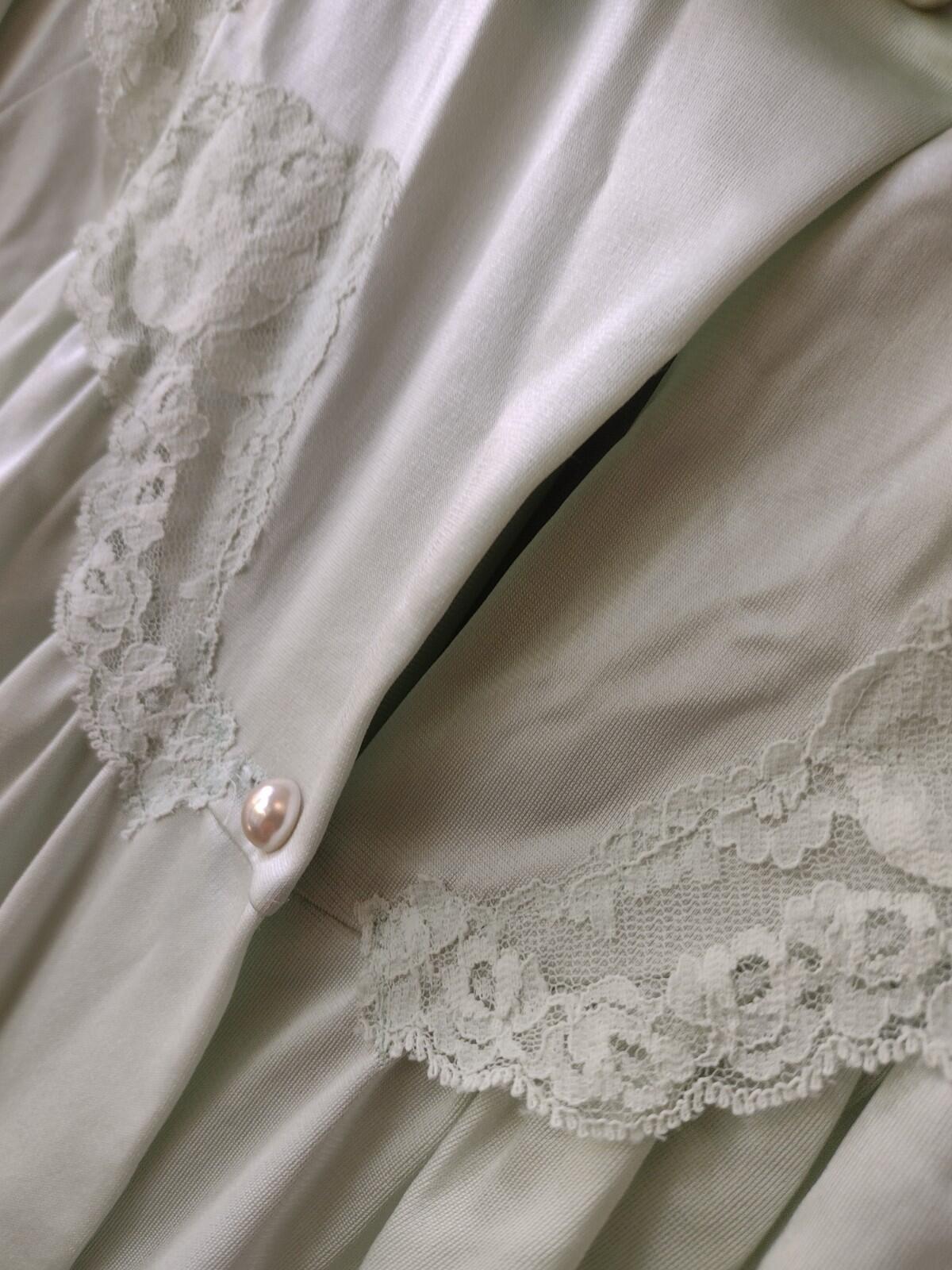 VTG 60s Shadowline Mint Green Nylon Lace Robe XL Full Button Pearl Trim Pocket
