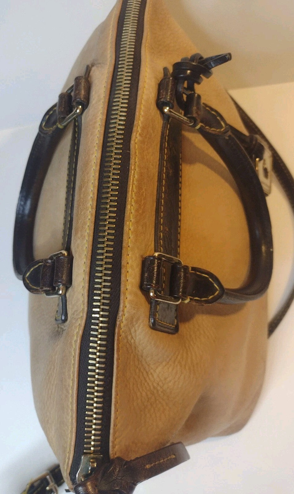 Dooney & Bourke Florentine Vachetta Leather Satchel Crossbody Bag Cream Brown