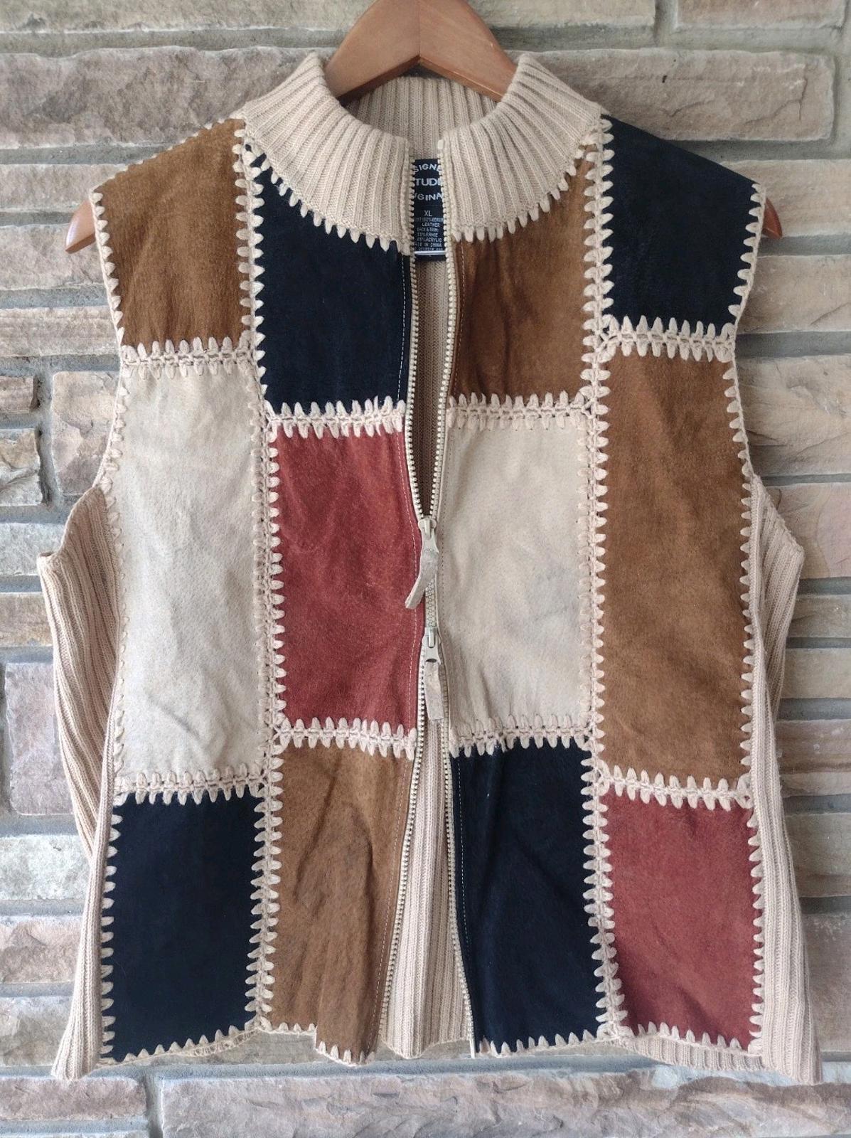 Vintage Hand Embroidered Ribbon Bead Knit Vest Scalloped Edge Self Buttons Sz M