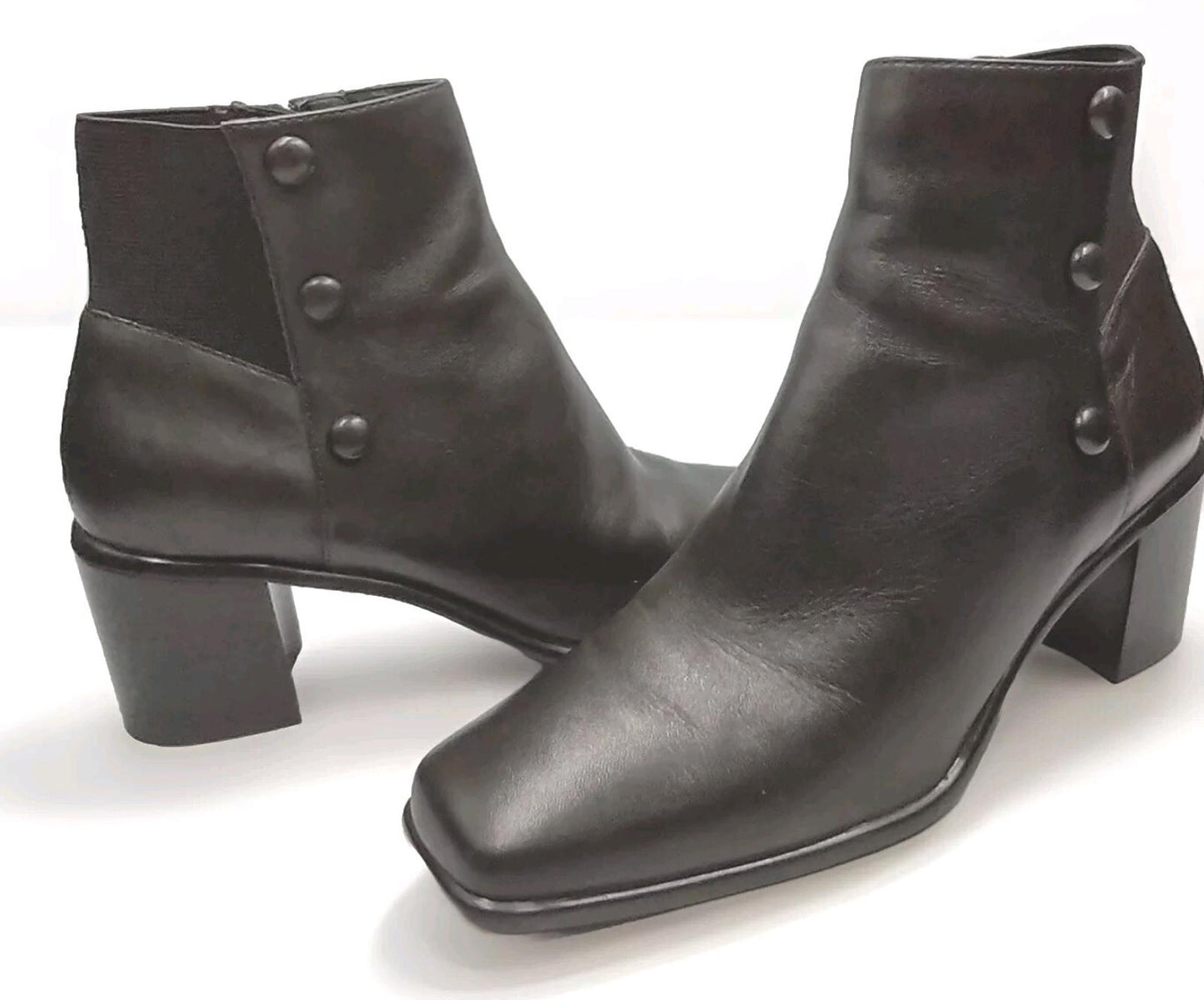 Nicole Dark Brown Boot Packard Leather side Button design/side zip- 6 M
