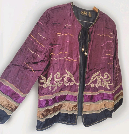 Vintage Allure Purple Velvet Embroidered Jacket M India Boho Art to Wear