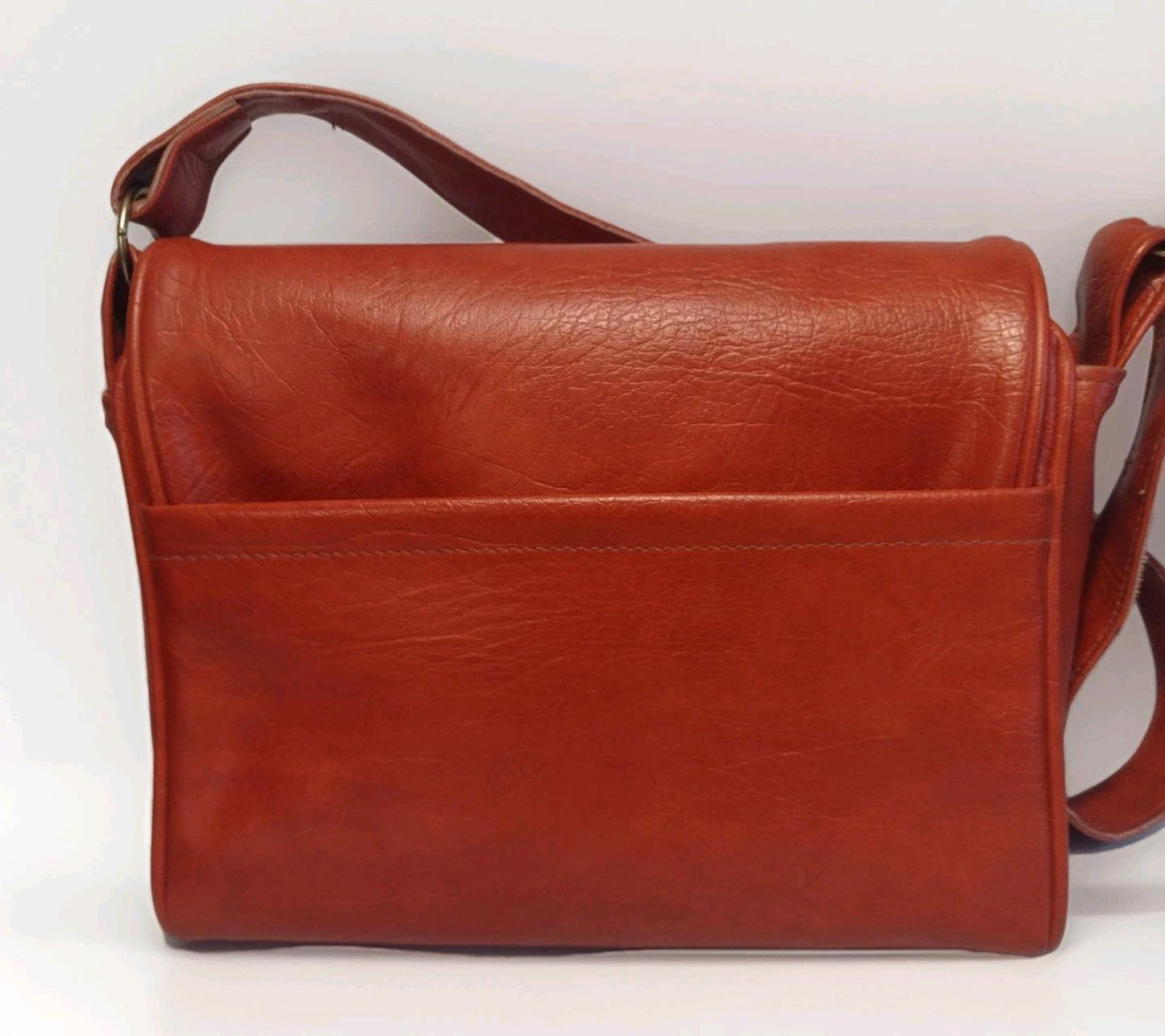 Vintage 70s Red Naugahyde Shoulder Bag Floral Lining Brass Zipper Beckys Mod