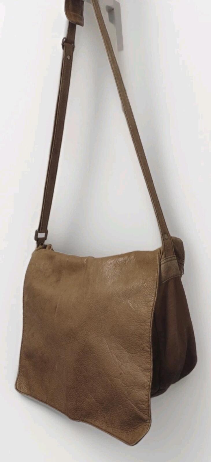 VTG Distressed Leather Messenger Bag Lg Organizer Crossbody