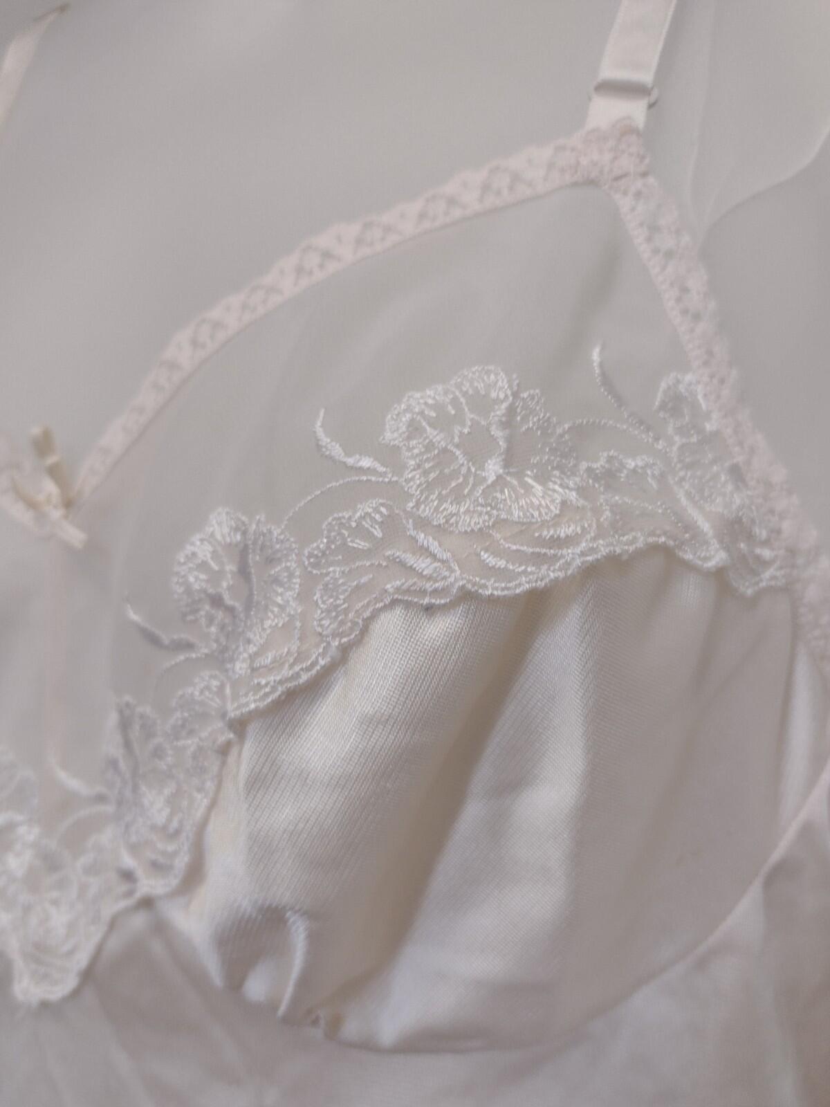 VTG 70s Beige Nylon Lace Camisole Top Small Summer Layering Sheer Bust