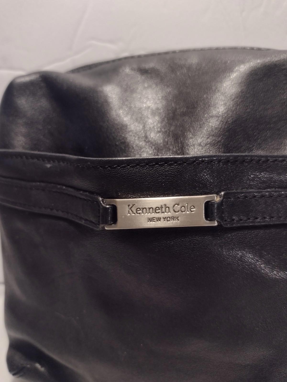Kenneth Cole New York Small Should Bag Black Leather Outside Pocket Zip Closure