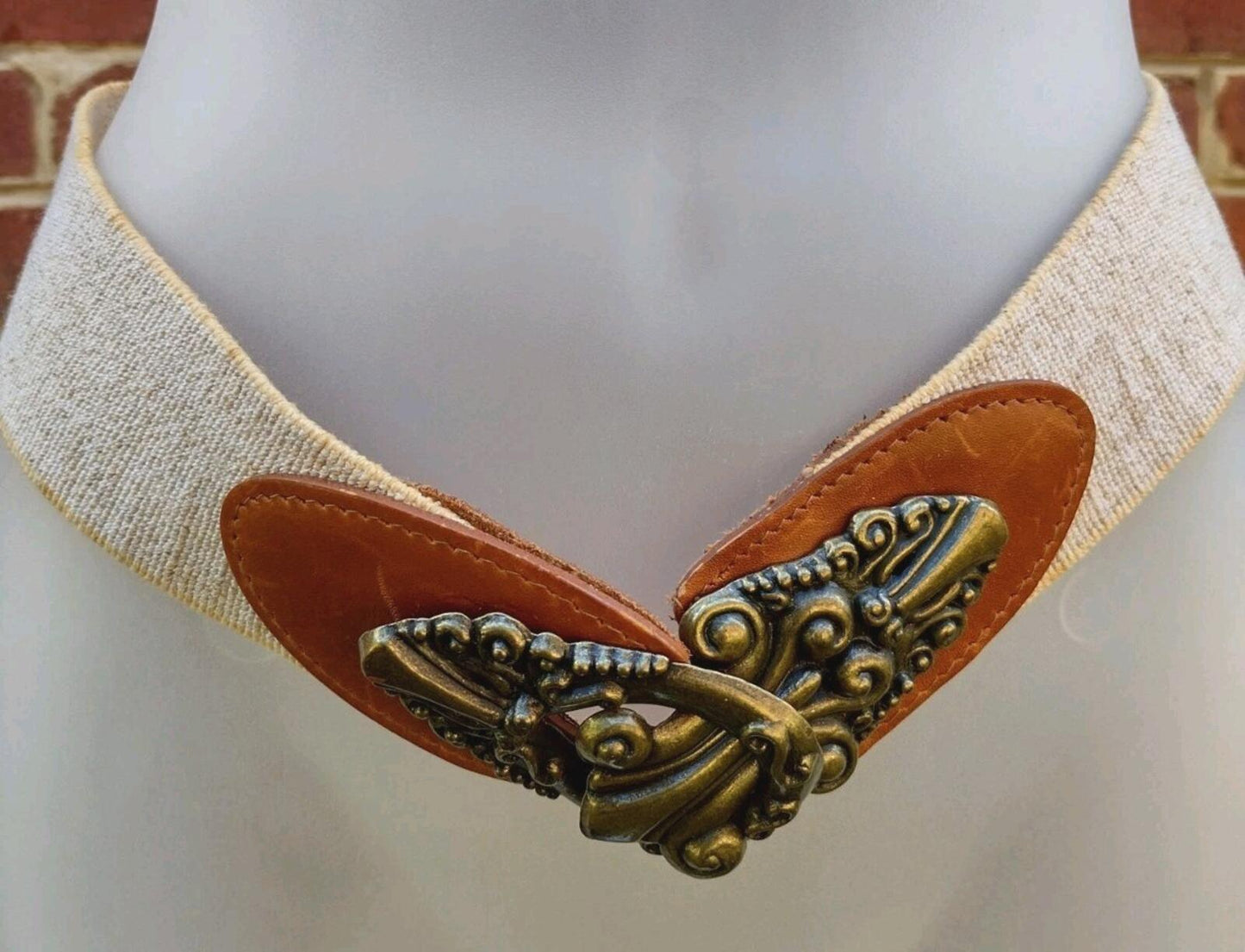Stretch Waist Belt Wil-Lor USA Leather Scroll Buckle Boho WesternVintage 70s