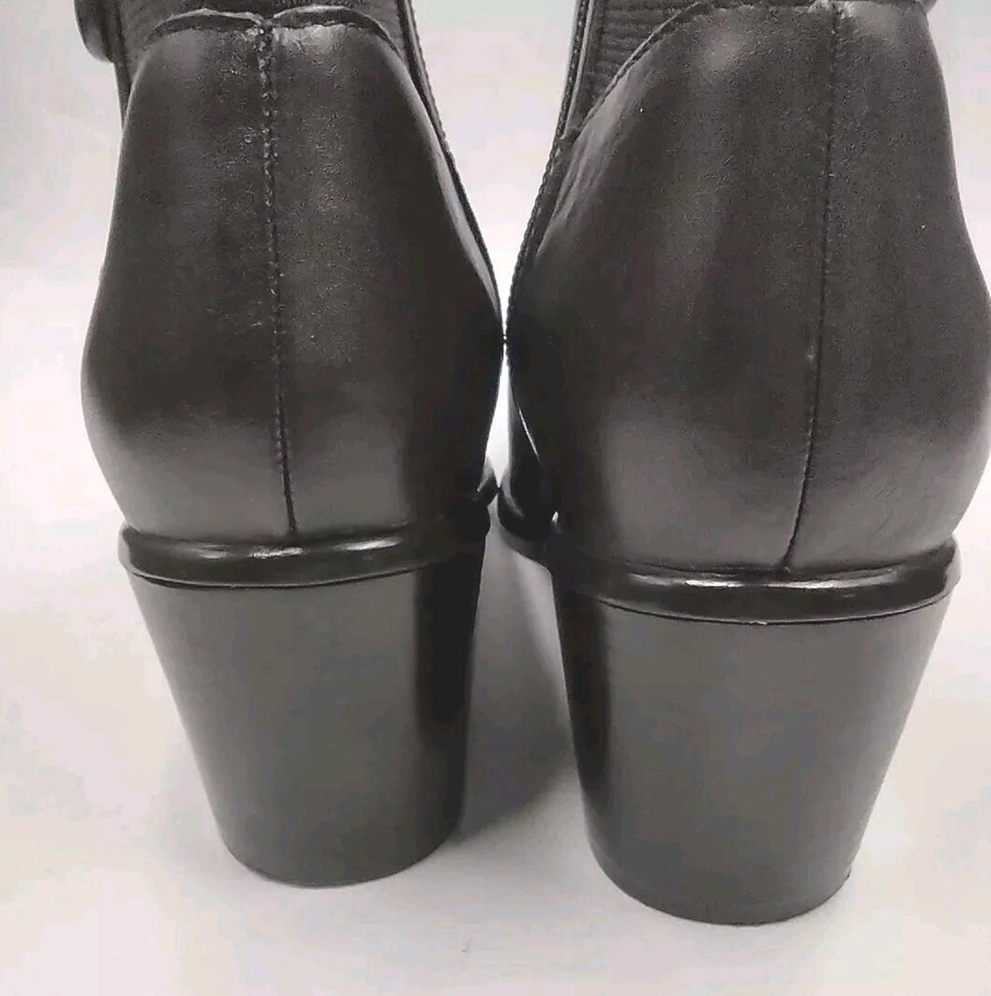 Nicole Dark Brown Boot Packard Leather side Button design/side zip- 6 M