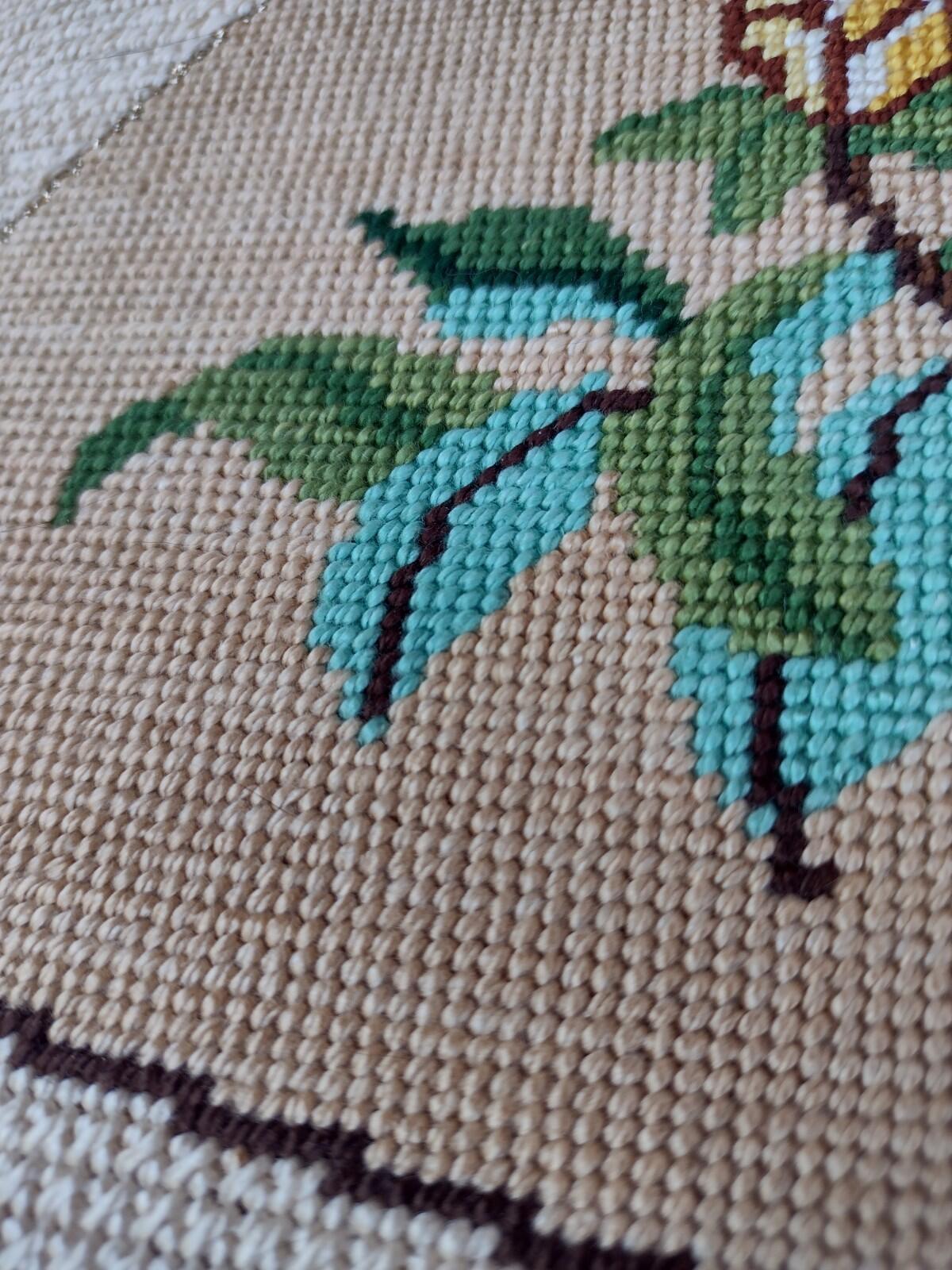Needlepoint Wall Hanging Chinoiserie Floral Fan Bees Gold Vintage 18x10