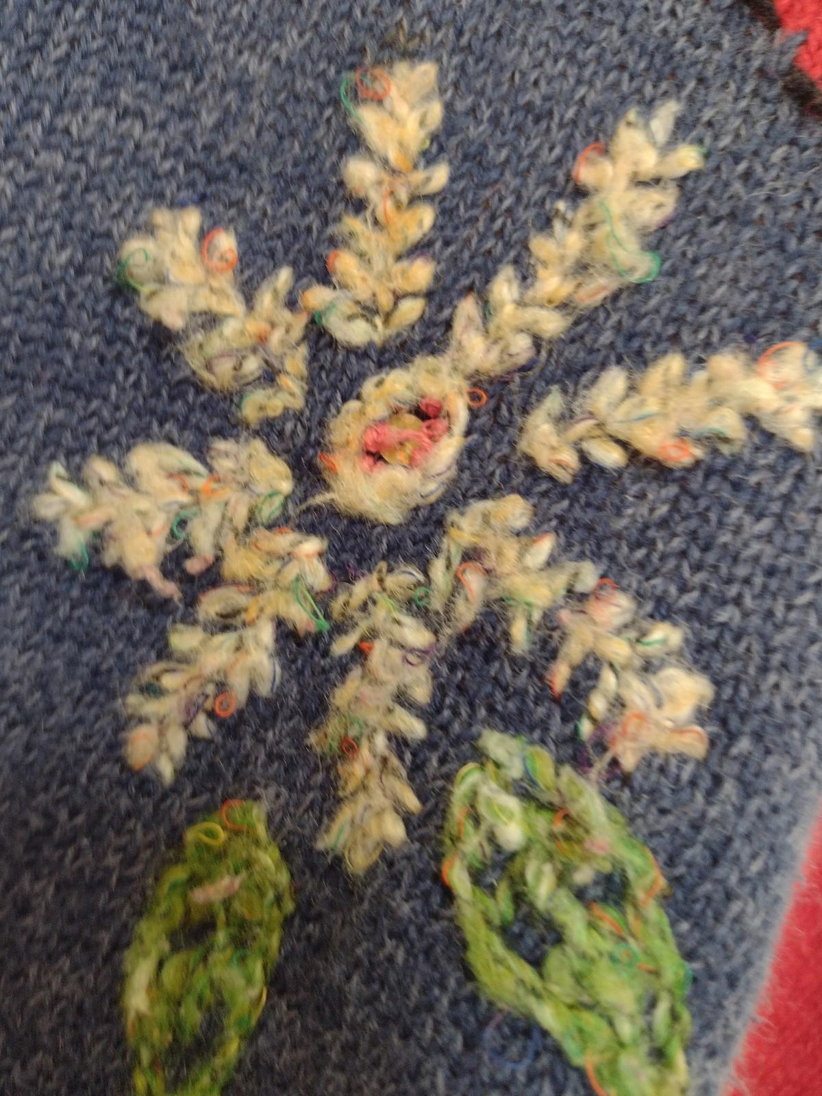 VTH 90s Y2K Size XL Embellished Embroidered Floral Long Sleeve Ramie Sweater