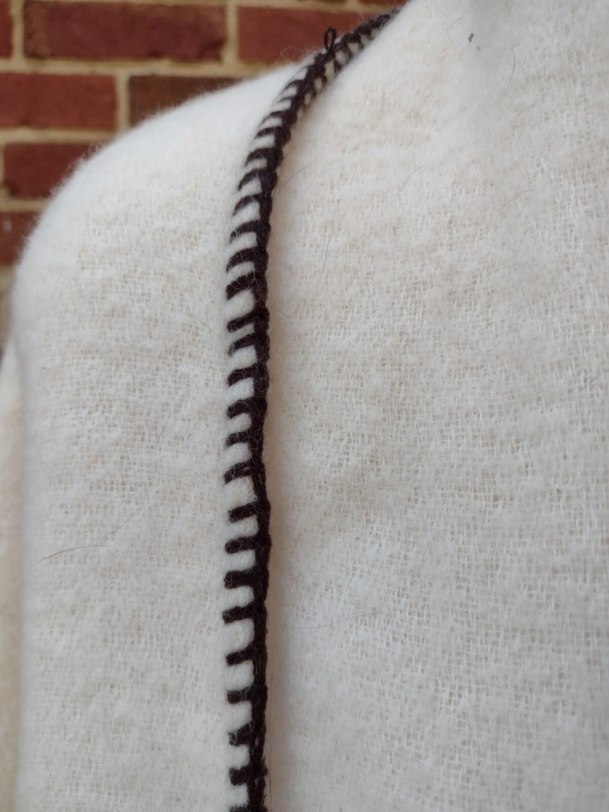 Zighilli Italian Wool Throw Cream Brown Stitch Fringe Rustic Farmhouse 76x52