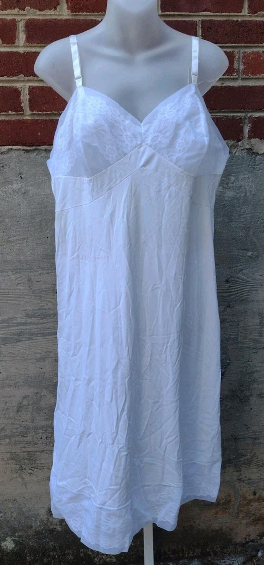 VTG 70s White Nylon Slip Encased Lace Chiffon Trim Adjustable Straps Cottagecore
