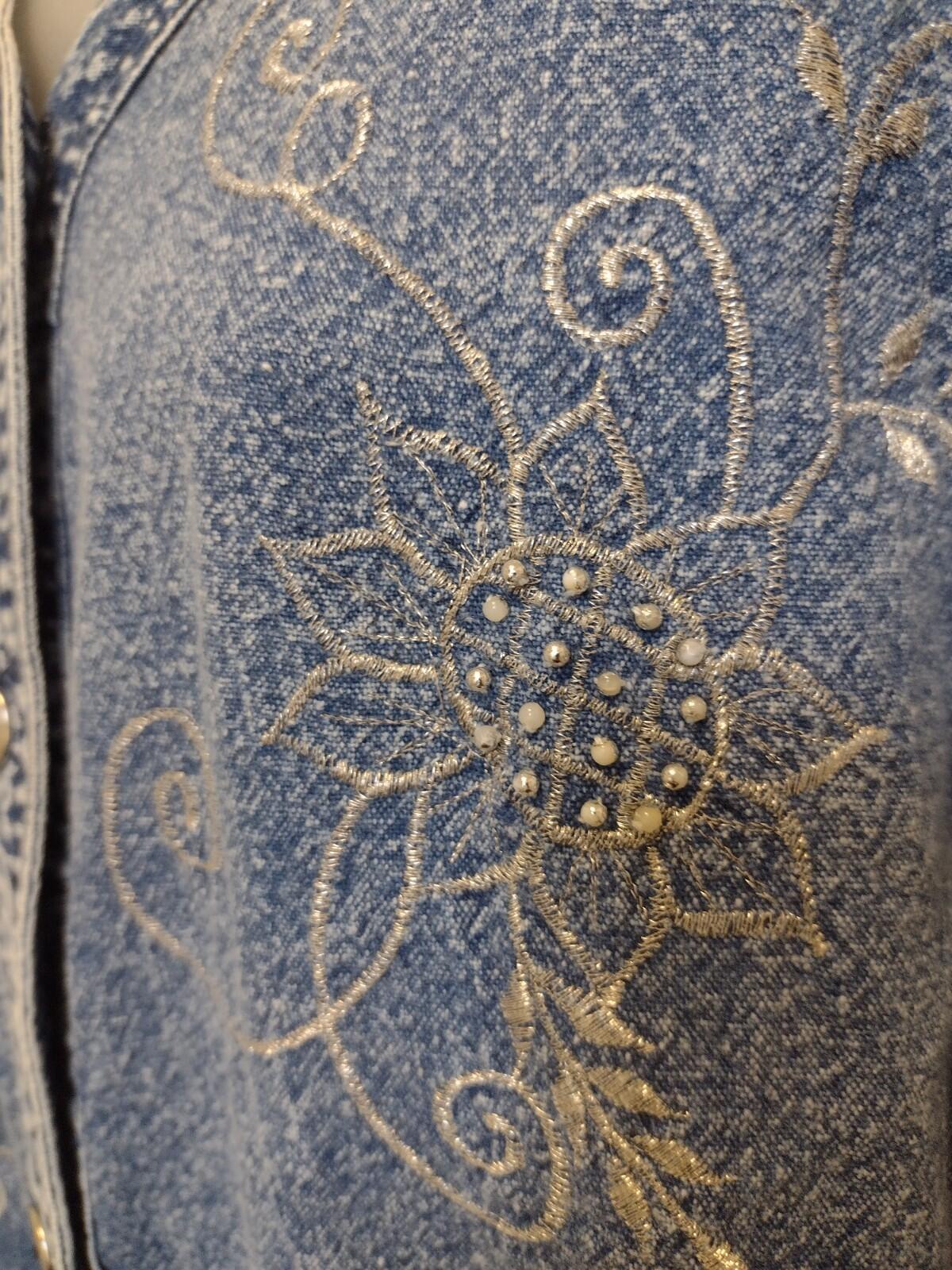 Vintage Embroidered Beaded Denim Blouse L Collarless Acid Wash 80s 90s Thailand