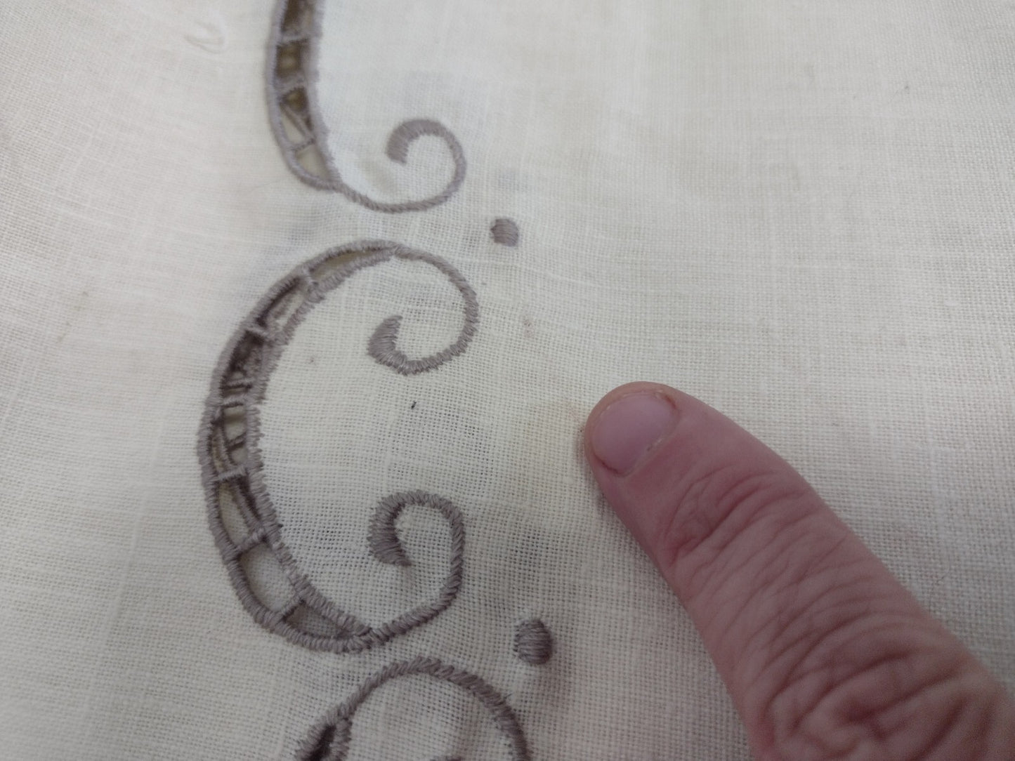 Vintage Boutross Madeira Linen Placemat Napkin Set 12 Hand Embroidered Cutwork