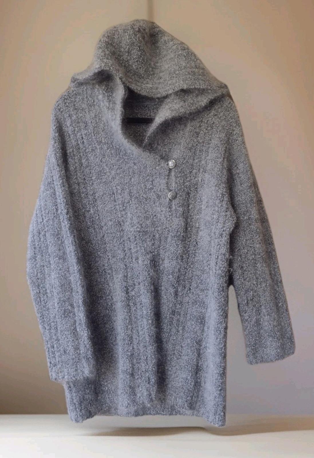 Escada Sport Gray Mohair Wool Hoodie M Y2K Pullover Sweater Soft Unisex Knit