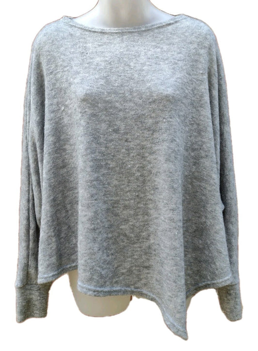 KAVU Batwing Poncho Sweater OS Gray Asymmetrical Hem Oversized Dolman Knit