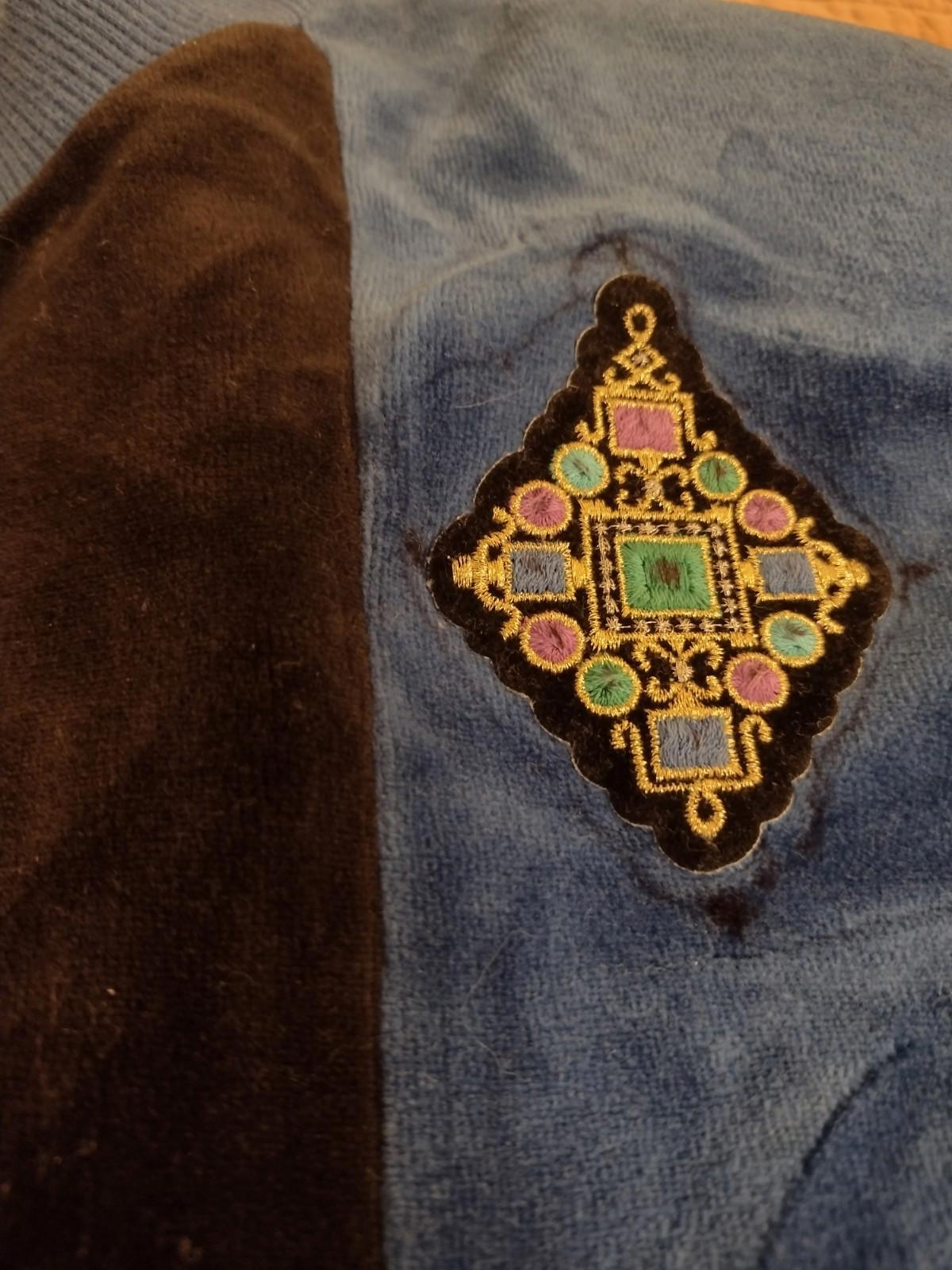 VTG 80s  Black & Blue Velour Sweatshirt Shoulder Pads Jewel Patch Aileen Too 20W
