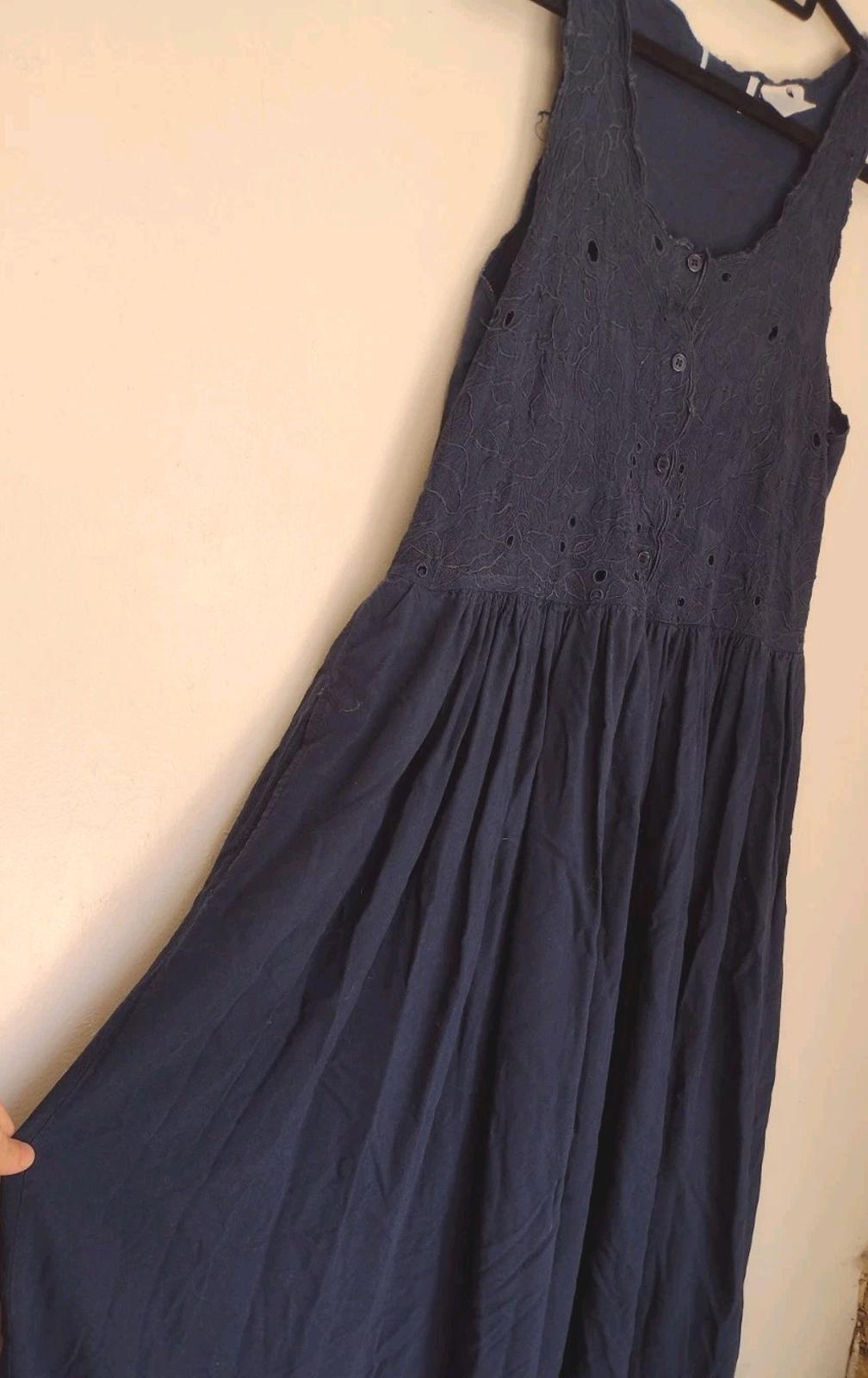 Vintage Fit & Flair Navy Dress Pockets Rayon Navy Blue Embroidered Eyelet Sz 10
