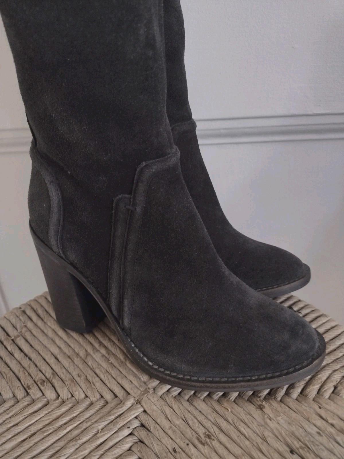 Vince Camuto Melaya Knee High Boot Off Black Suede Size 5.5 M Fits Like 6